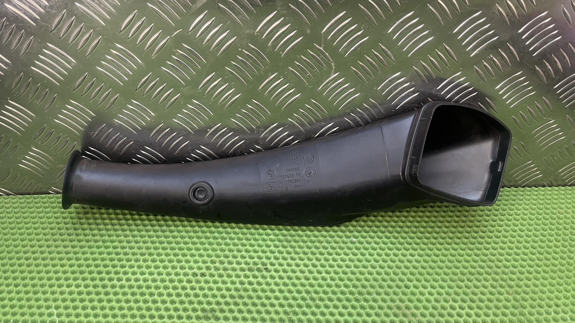 Всасывающий патрубок 13718405524