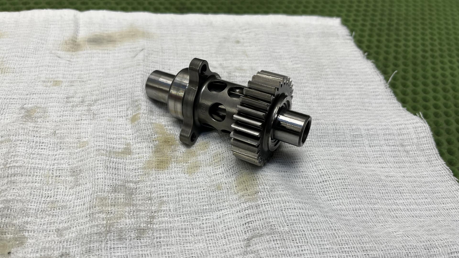 Промежуточный вал П 11318394102