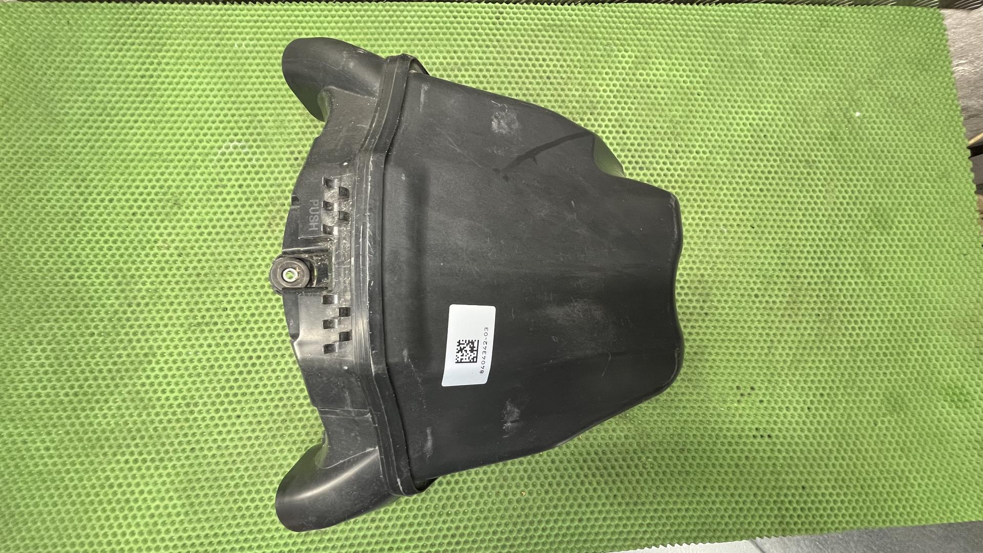 Глушитель шума всасывания воздуха 13718550440