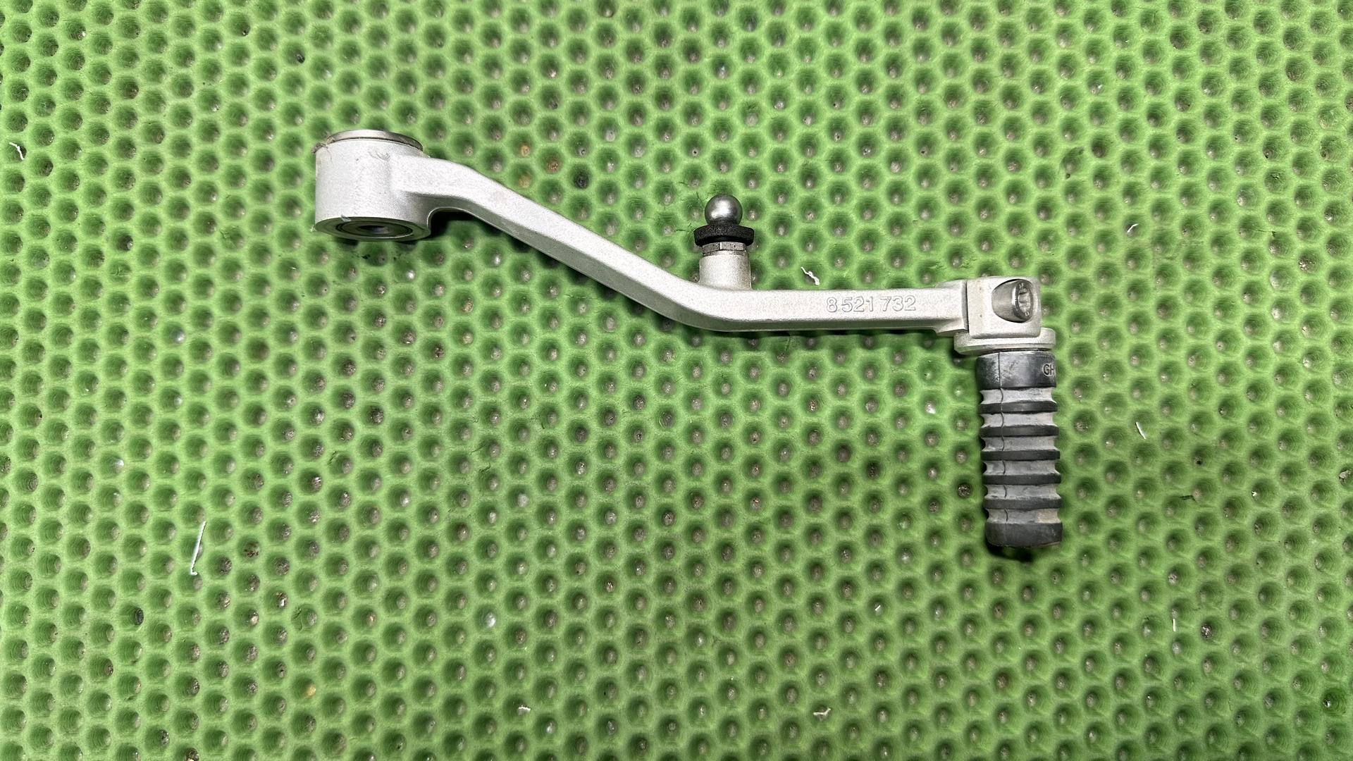 Лапка КПП K1600GTL дорест. (11-17) 23418521732