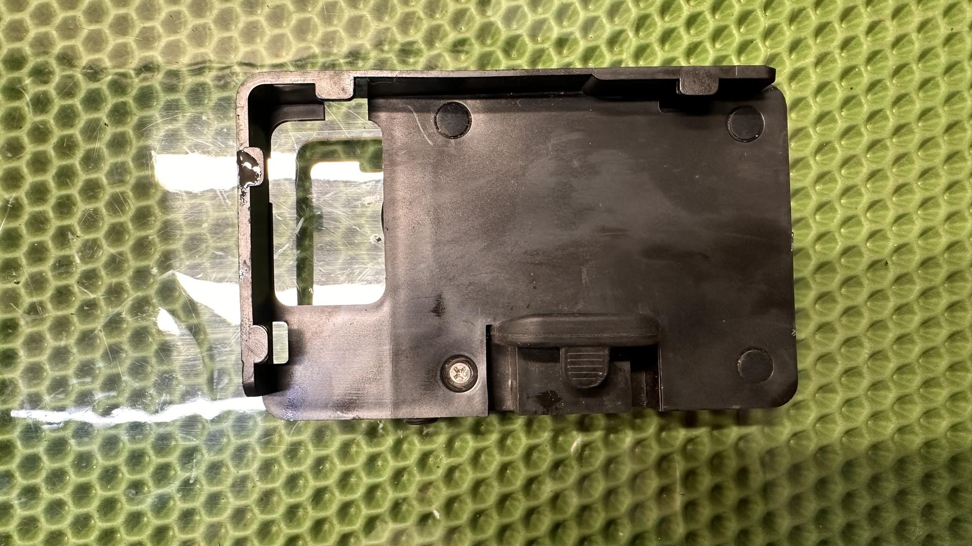 Подставка для зарядки мобильного телефона 