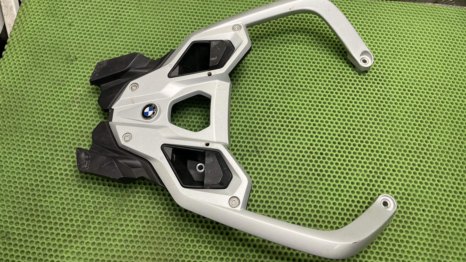 К-т крепления топкейса 77448523743