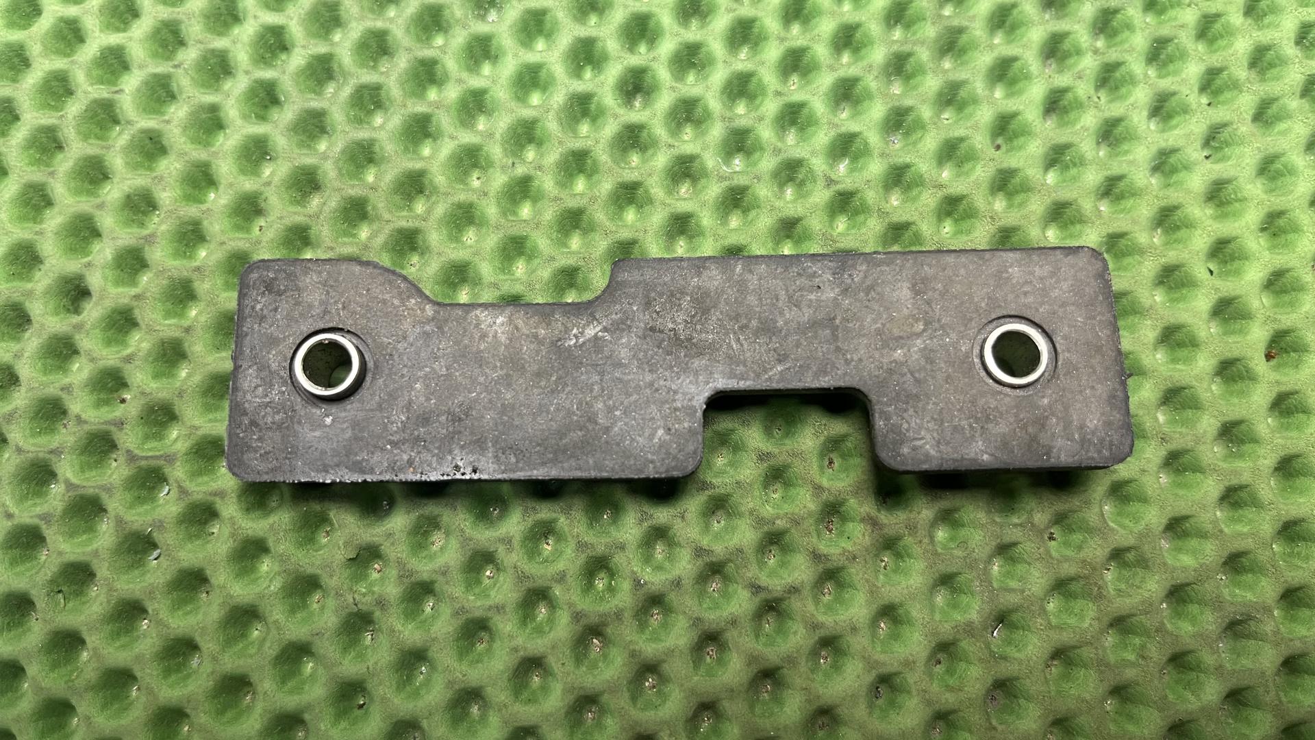 Прокладка сиденья R 1200 GS / GS Adv. 52537675059