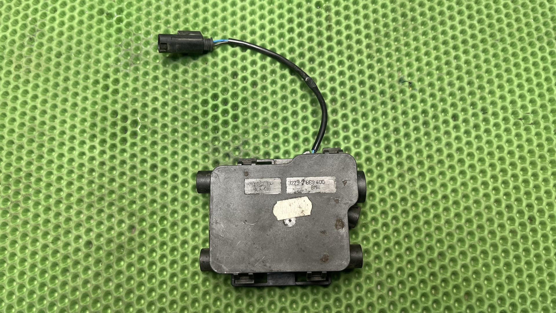 Распределитель тросов газа R1200RT K26 32737672850