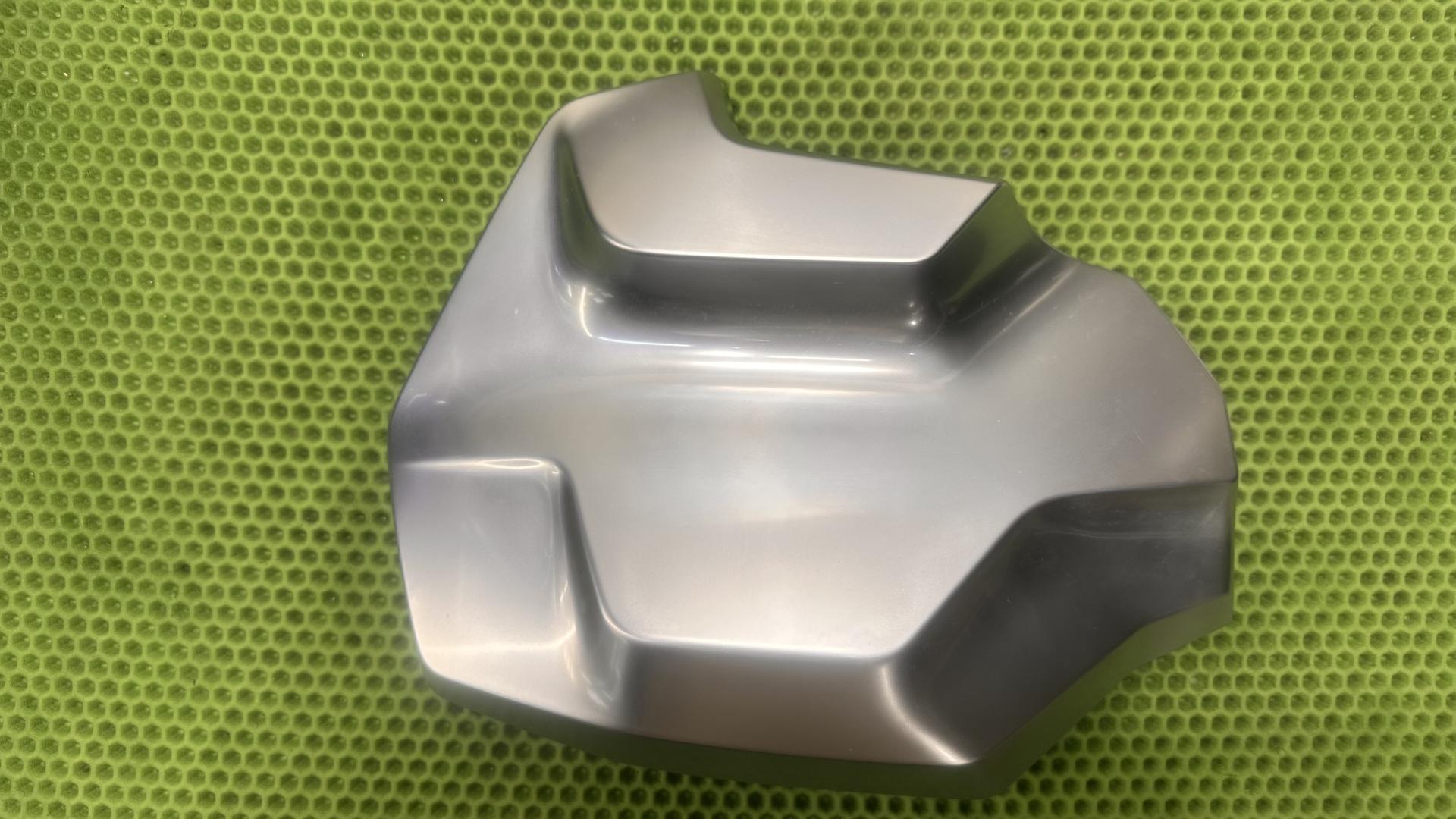 Накладка радиатора Л 46638559589