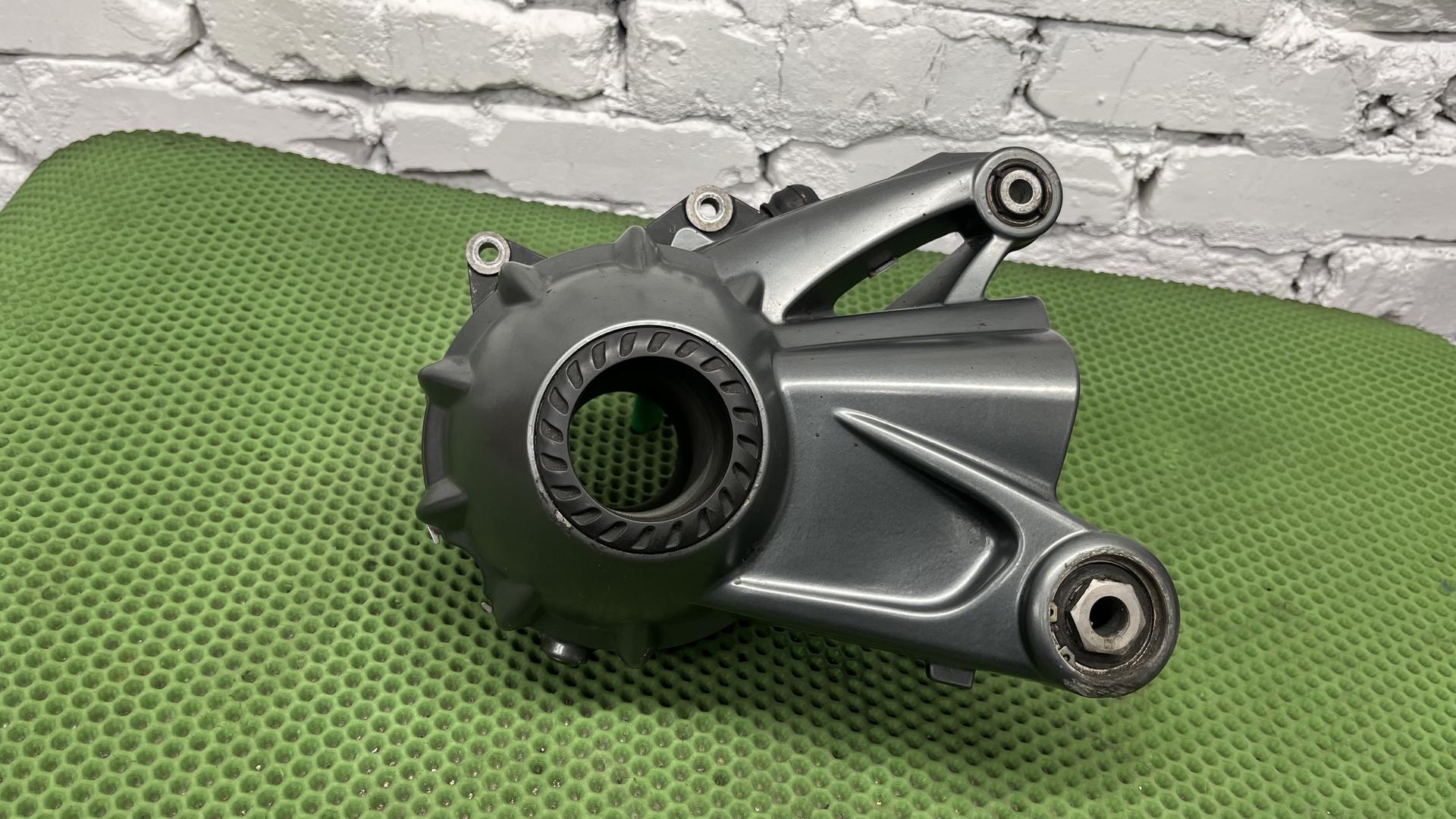 Угловой редуктор asphalt-grau 34:13 33118536203