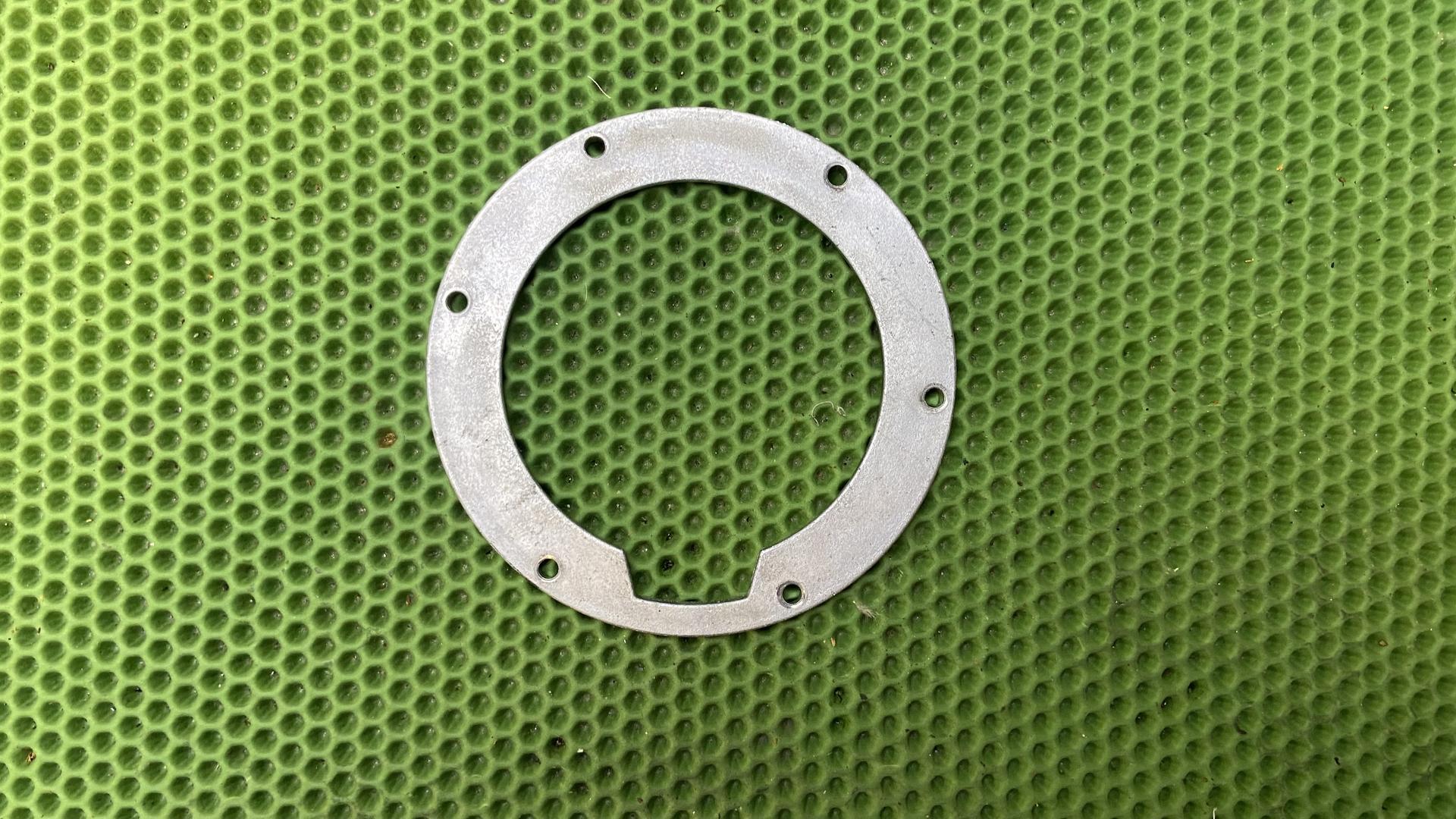 Нажимная пластина 16117717896