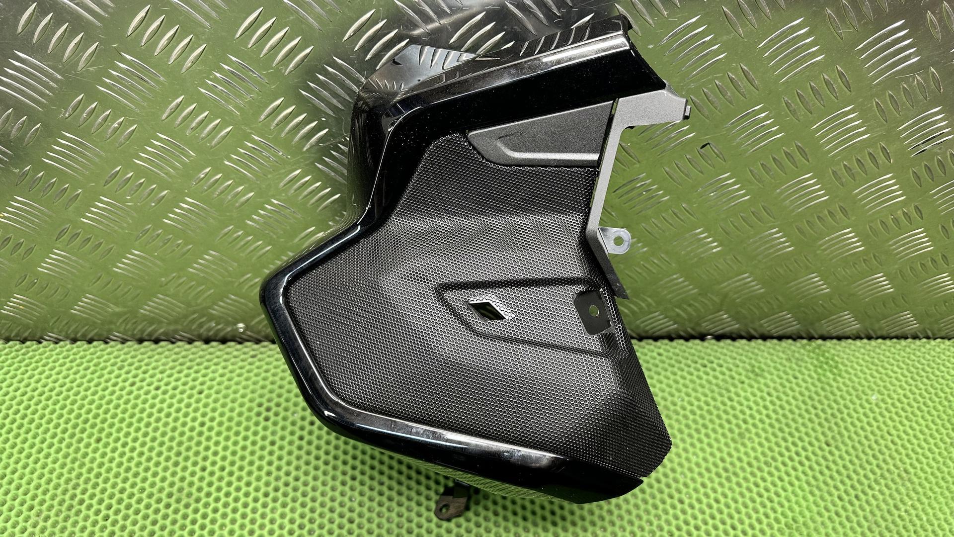 Защита рук левая K1600 GT/GTL/B рест. (с 2022 г.) 46637924141