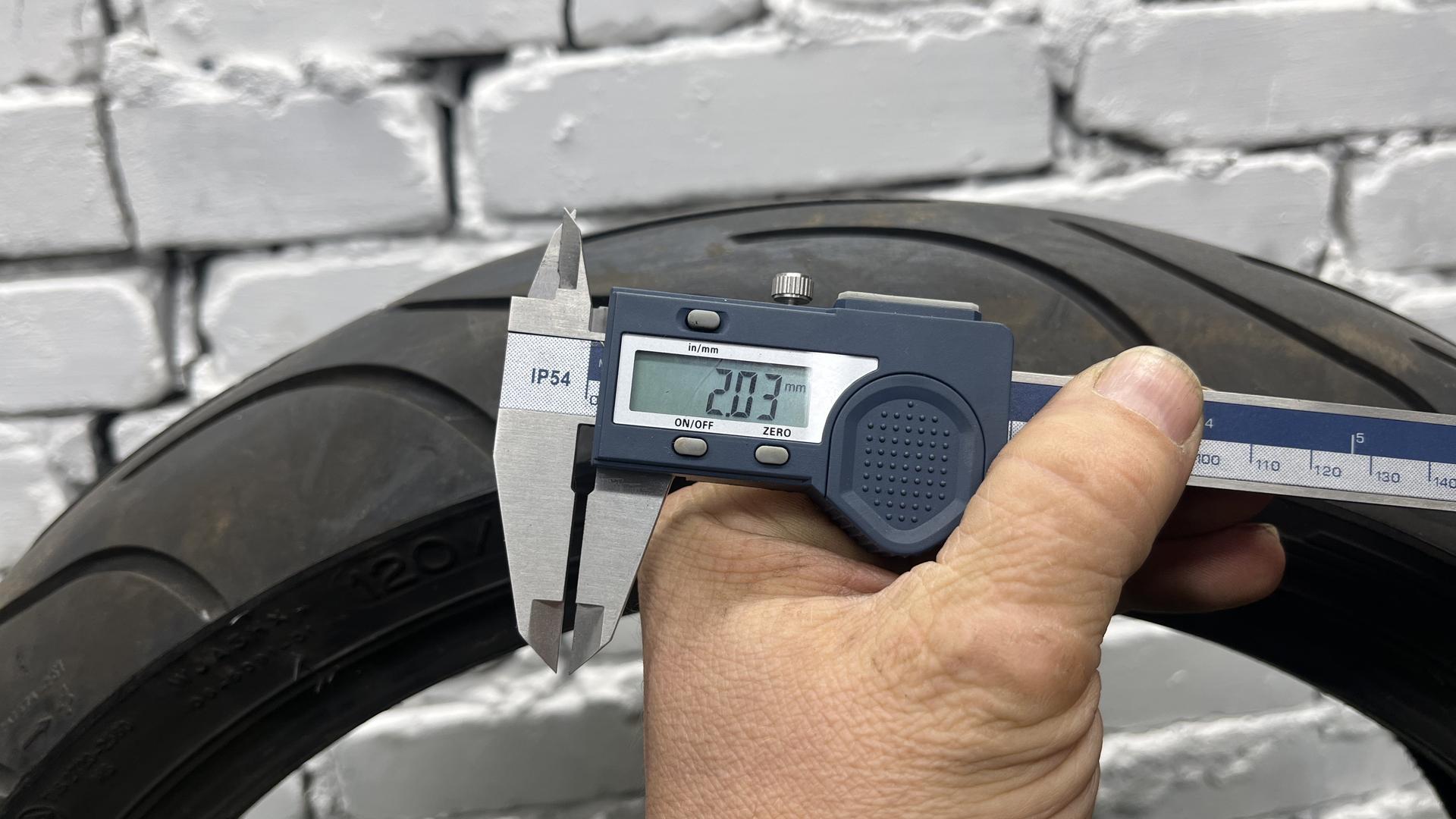 Мотошинa 120/70 R17 Мiсhеlin Рilоt Роwеr 3 