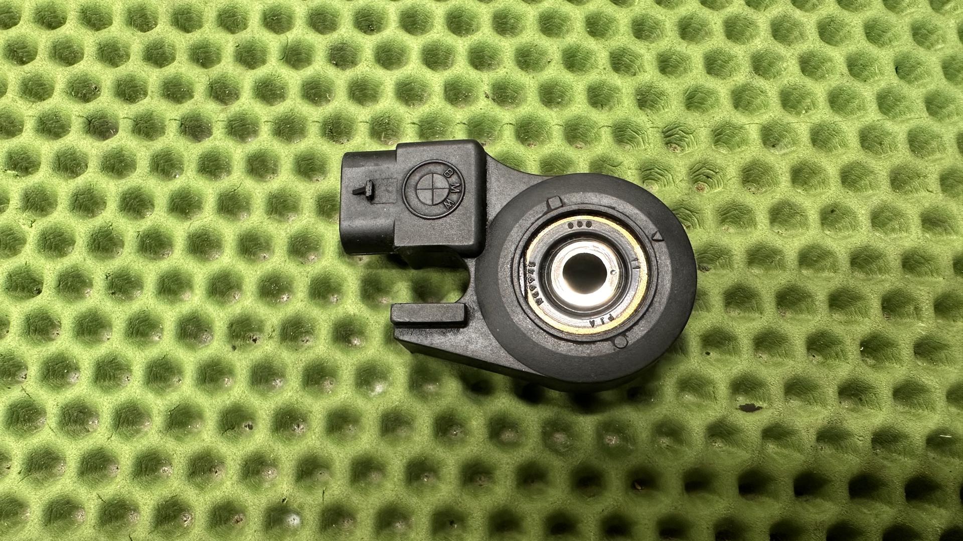 Переключатель боковая опора 61318388642