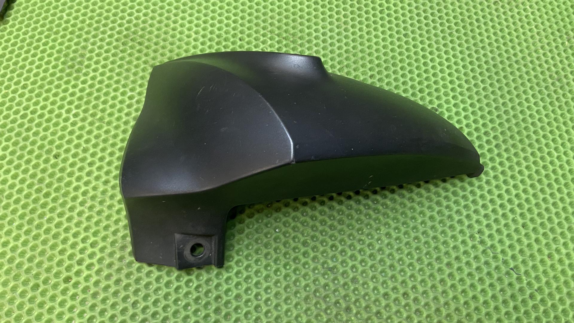 Накладка радиатора Л Вх 46637687419