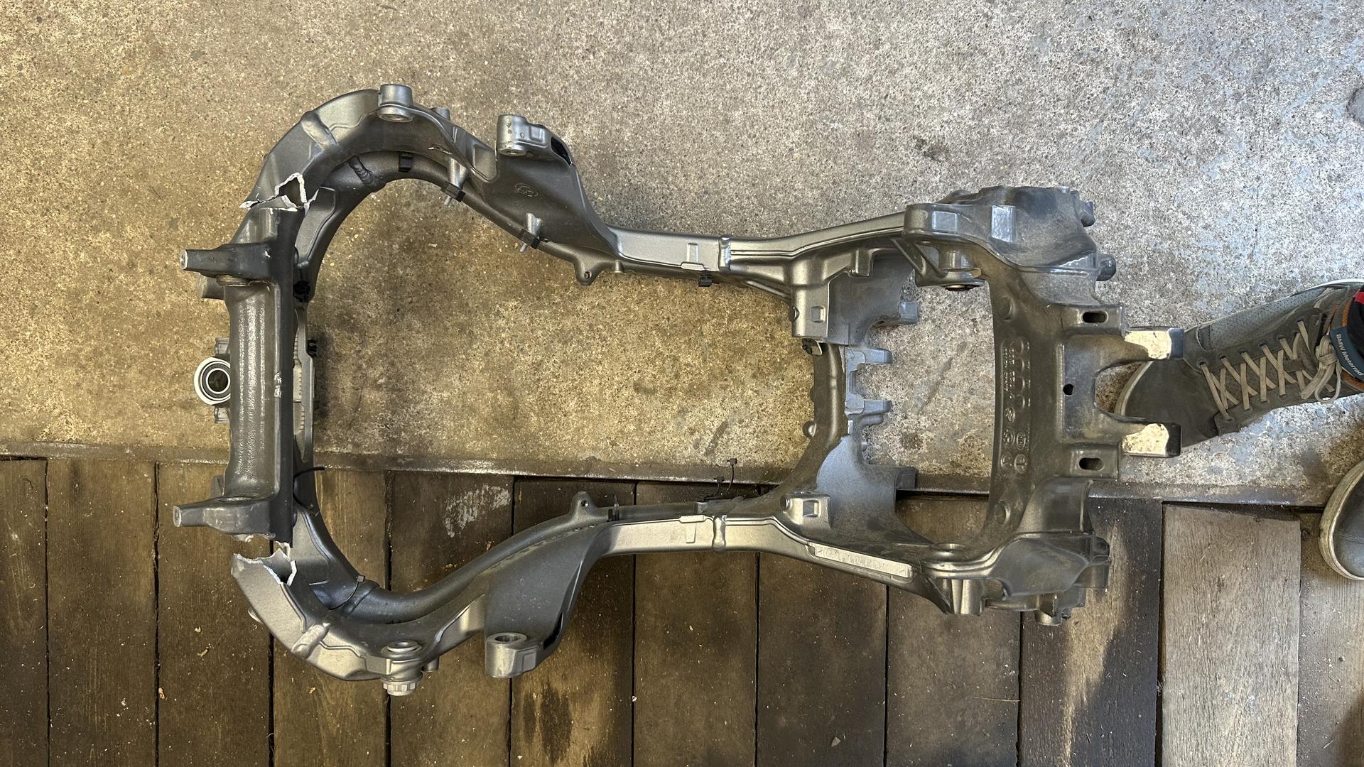 Основная рама с VIN (monolith met.) 46511540543