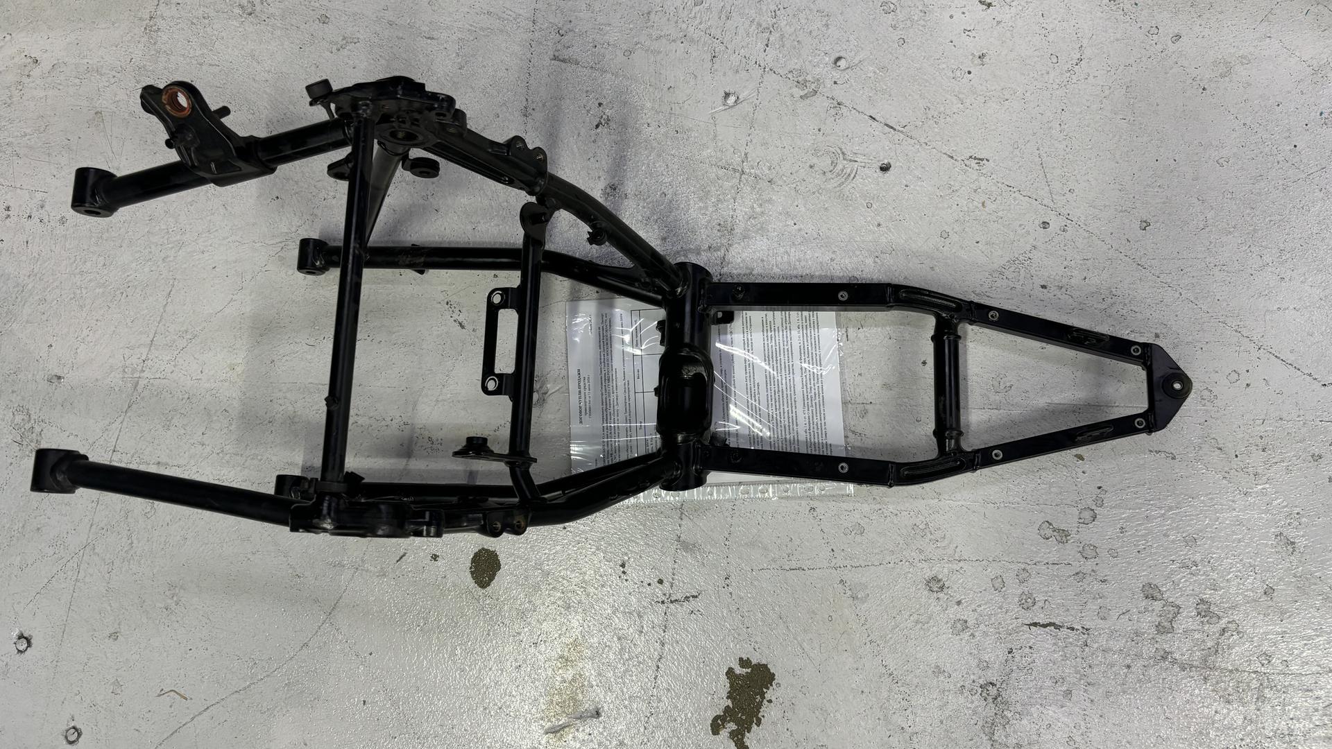 Задняя рама с VIN  (R nineT) 46511599234