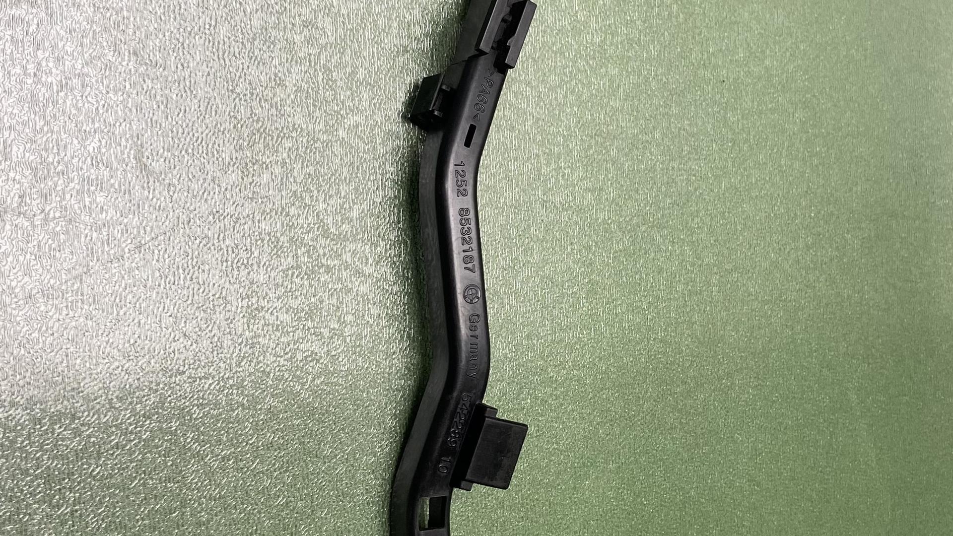 Кабельный канал коробки передач 12529467239