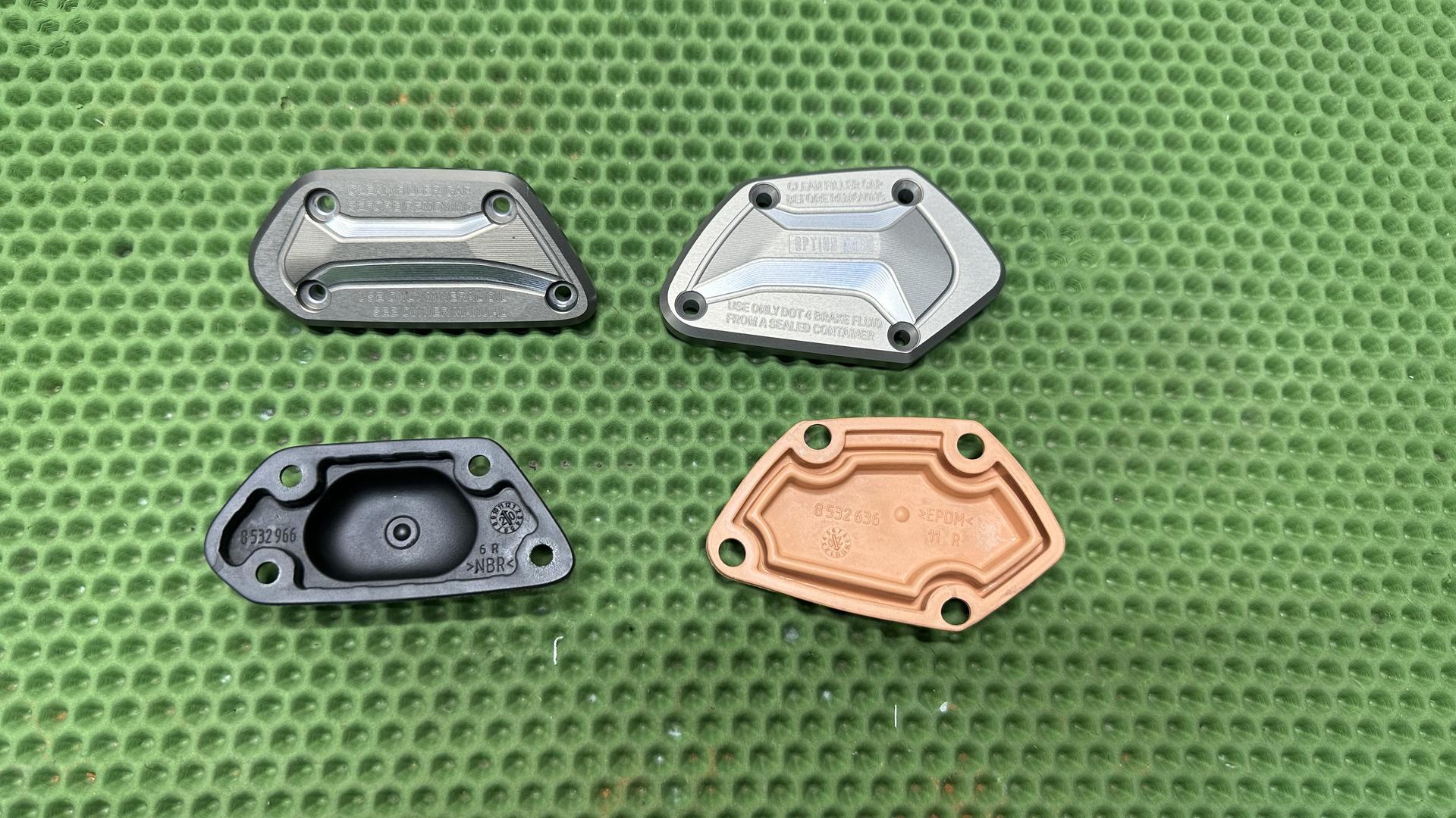 Комплект крышек бачков Option719 (Classic) 77222462945