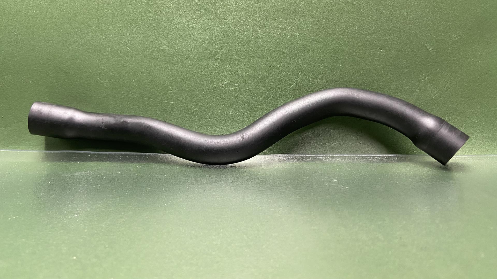 Шланг вентиляции картера двигателя 11158522029