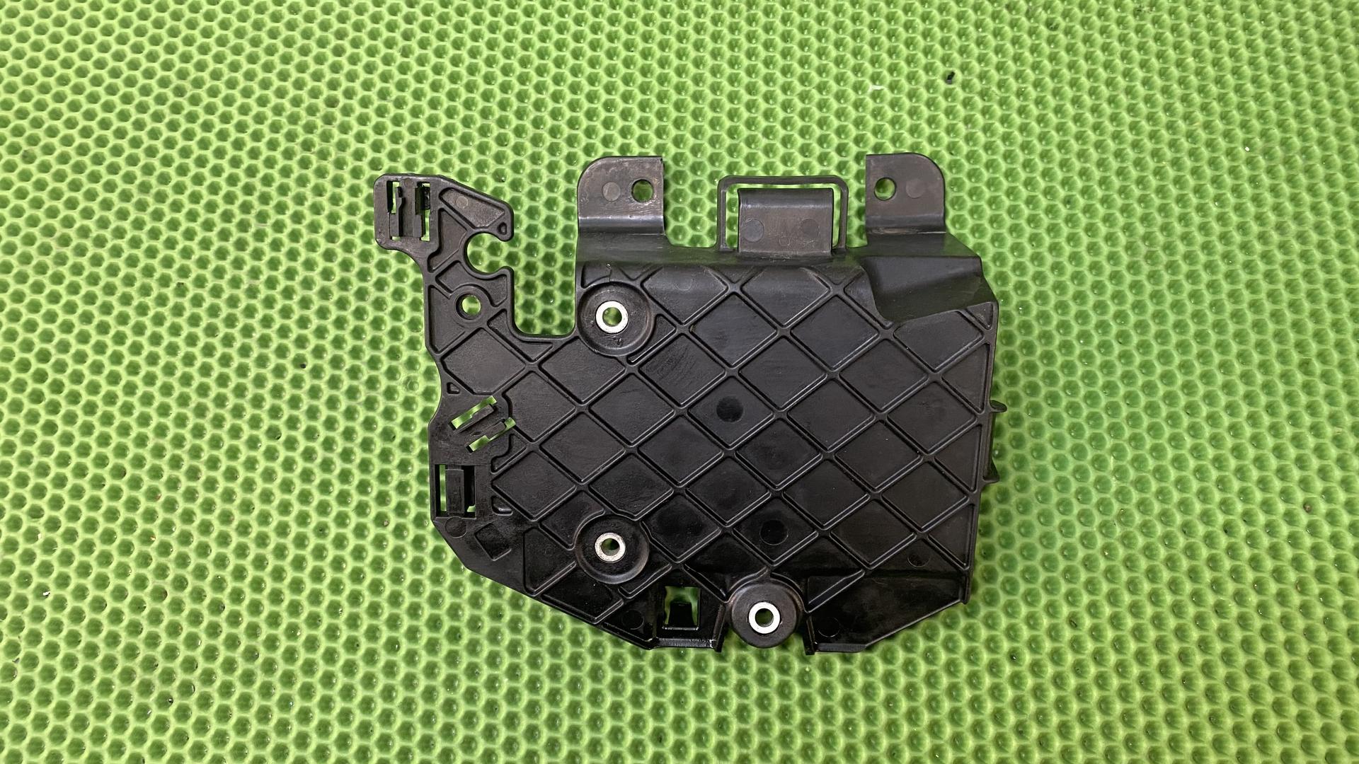 Кронштейн блока ABS 1 пок. K1200R/S 34517660985