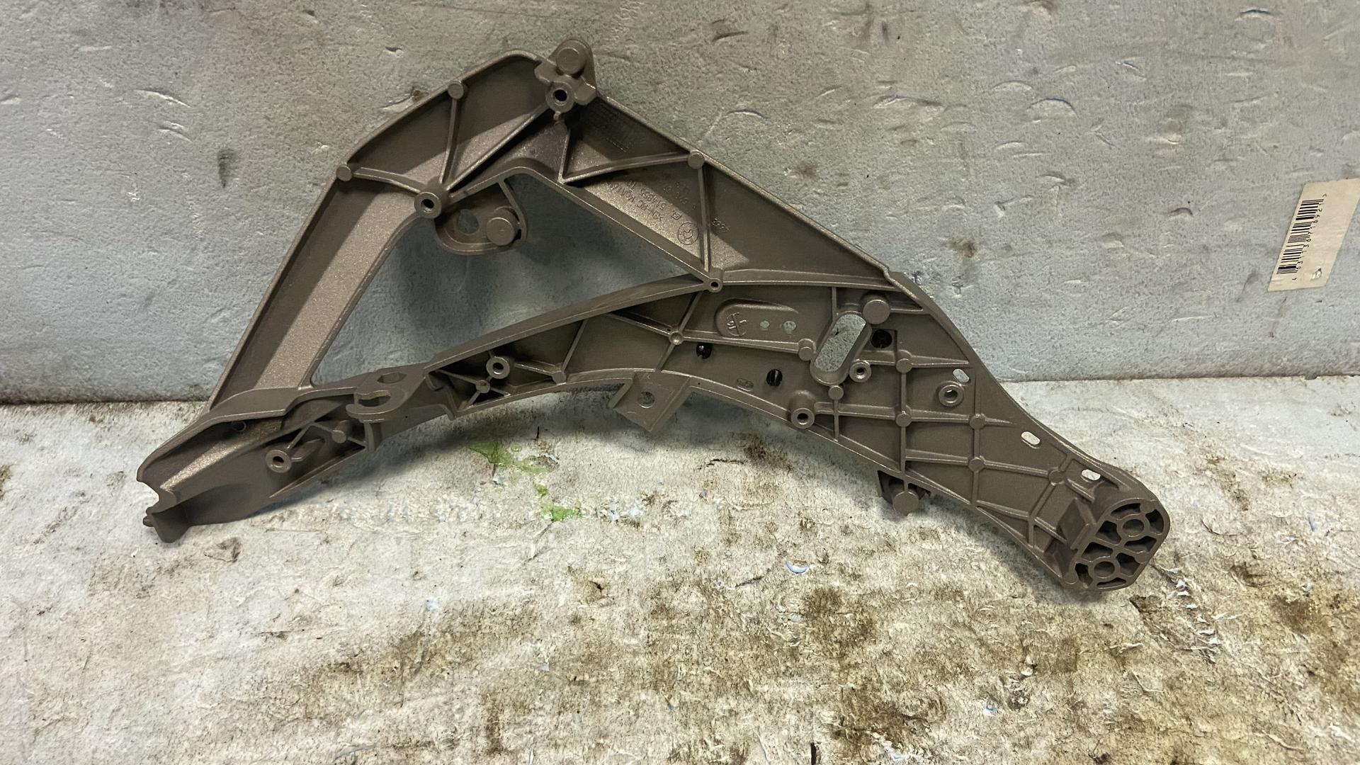 Передний кронштейн П 46639480892