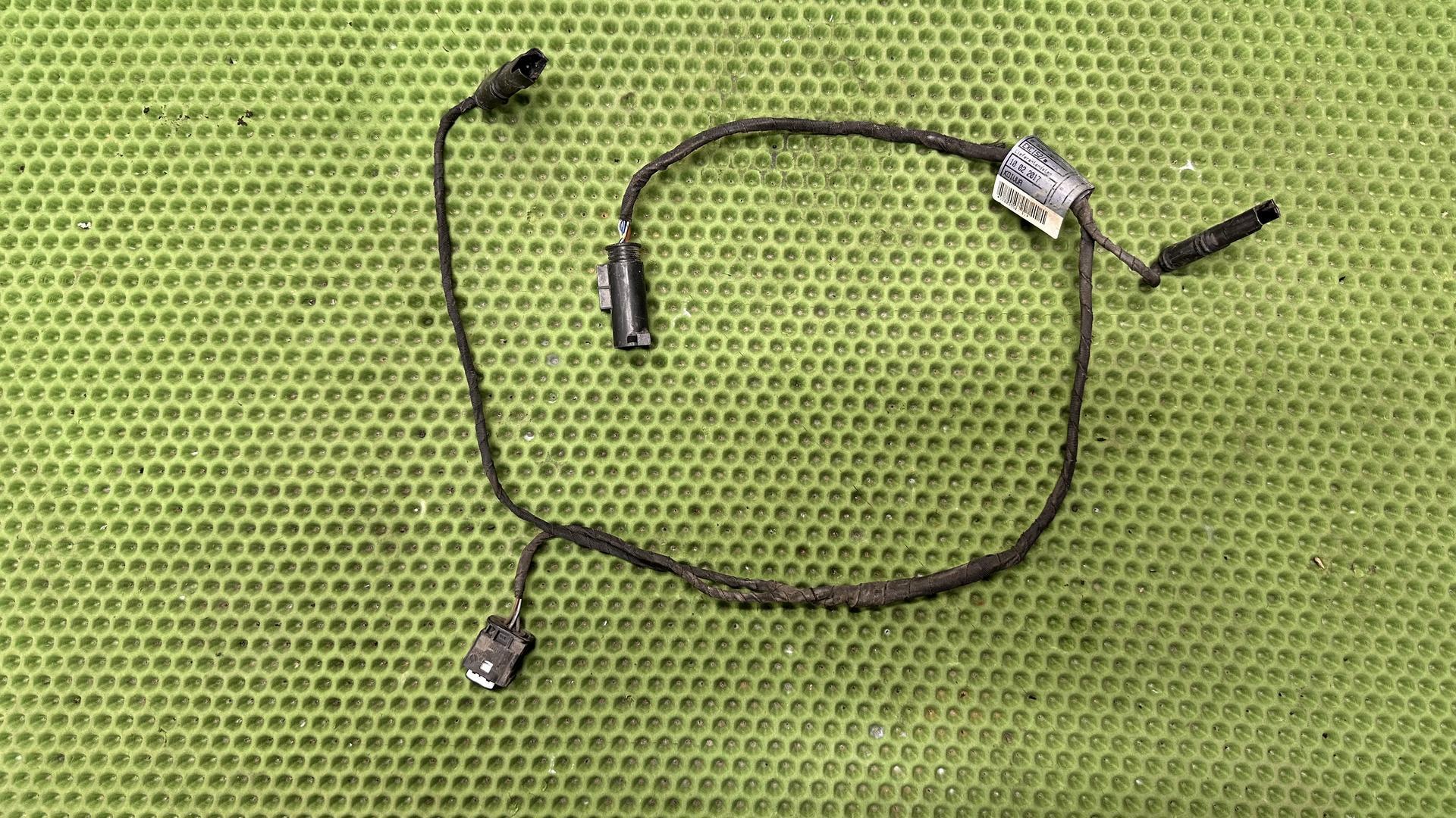 Жгут задних поворотников F800R/GT 61118532307