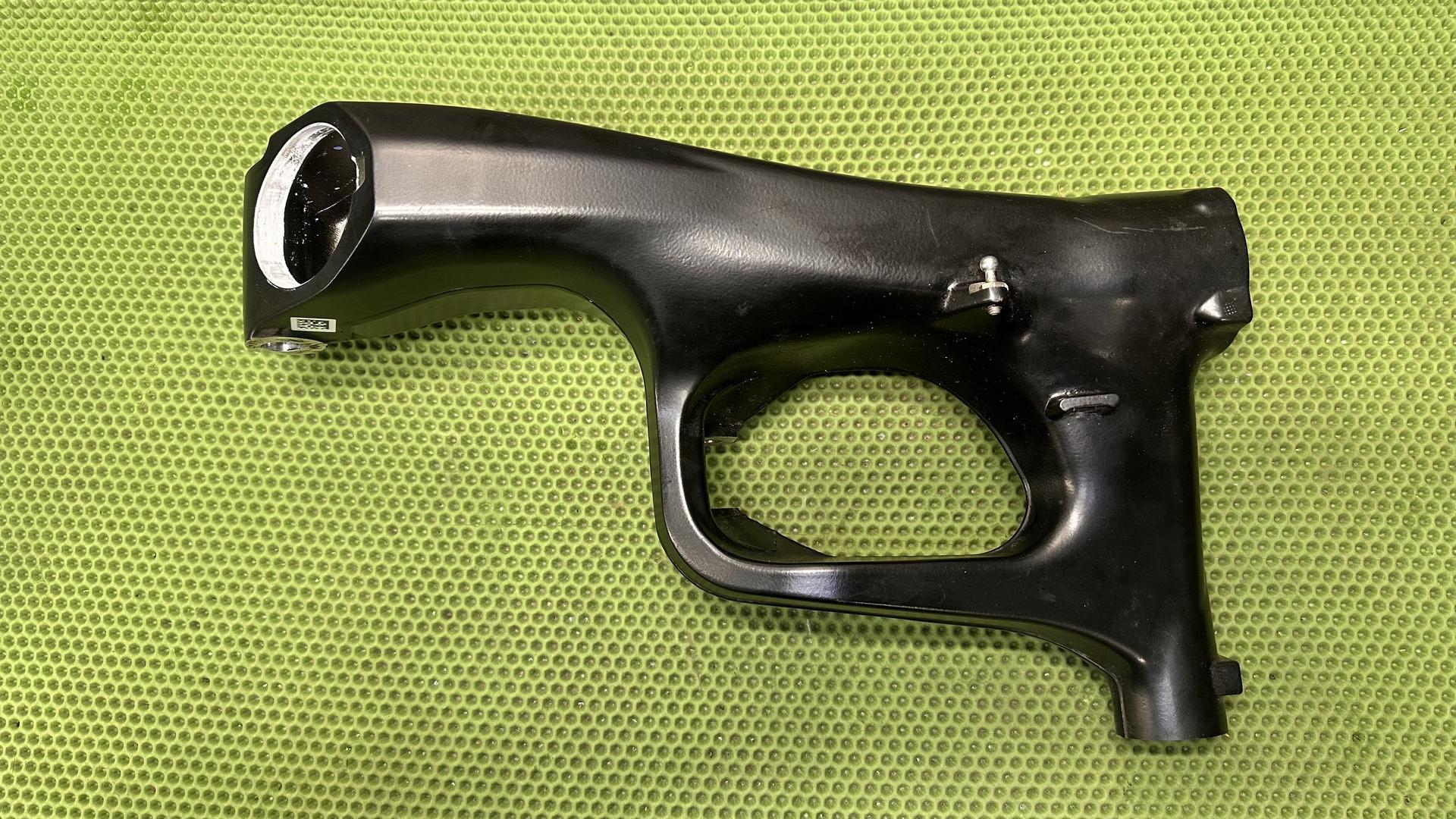 Качающийся рычаг заднего колеса Schwarz 33358525239