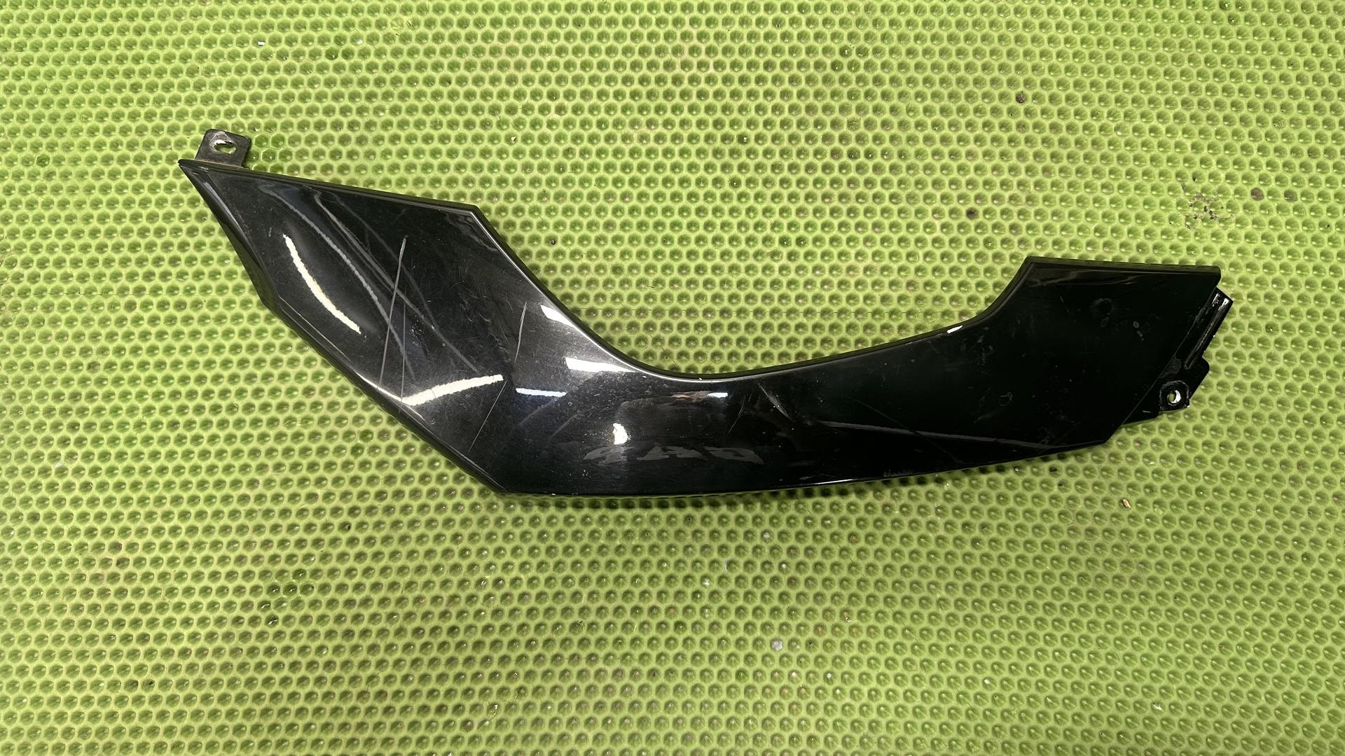 Боковина Л Зд 46637698803