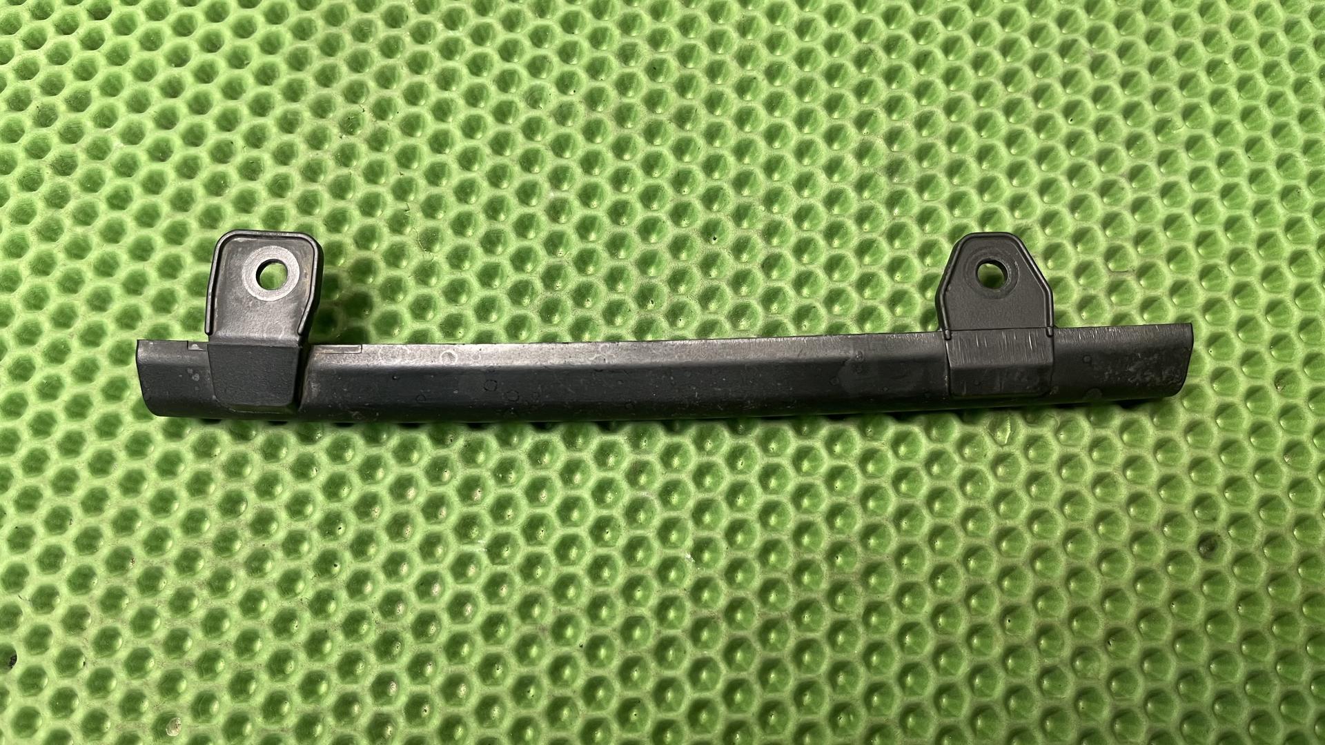 Направляющая тормозного шланга 34327675056