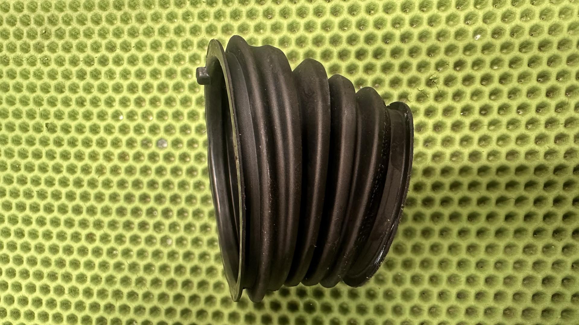 Гофра маятника передняя R1300GS/GSA/RT/R/RS KA1-5 33357923126