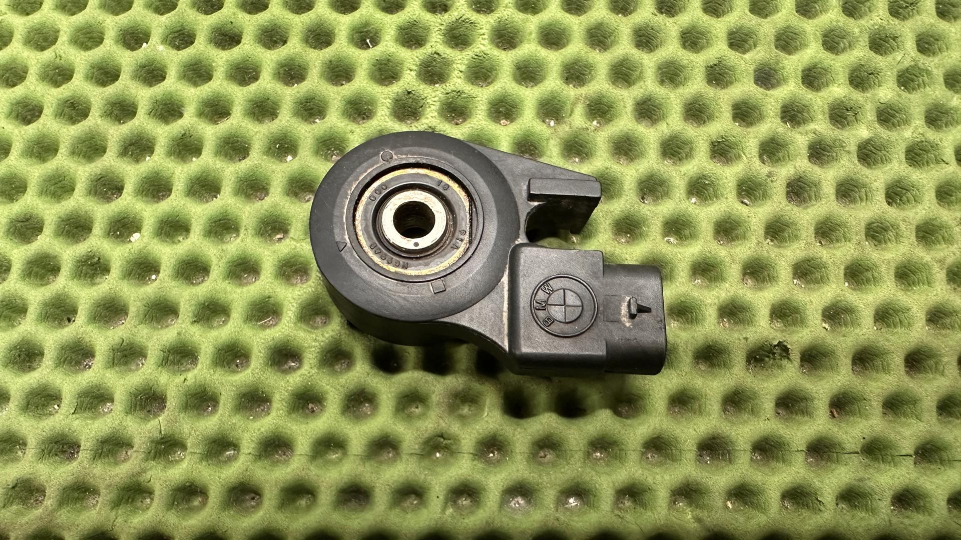 Переключатель боковая опора 61318388642