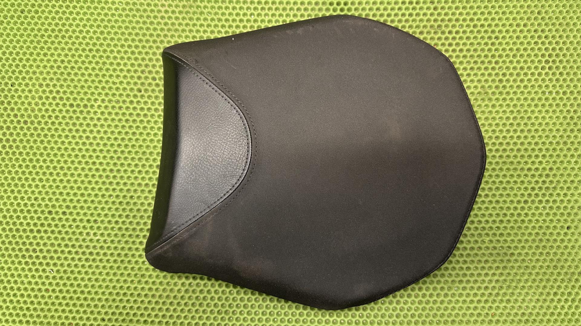 Сиденье пассажира с подогревом R1250R/RS K53/54 рест. (с 2023 г.) 52538382581