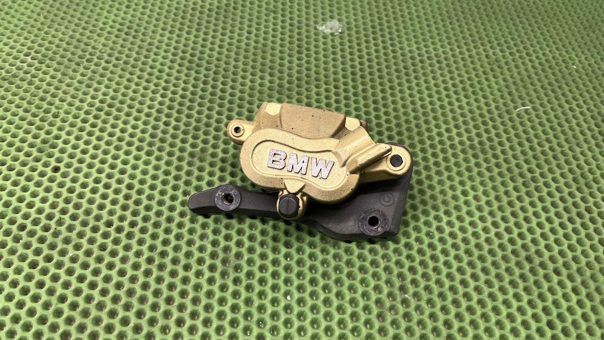 Суппорт тормозного механизма Зд (золото) 34217690593