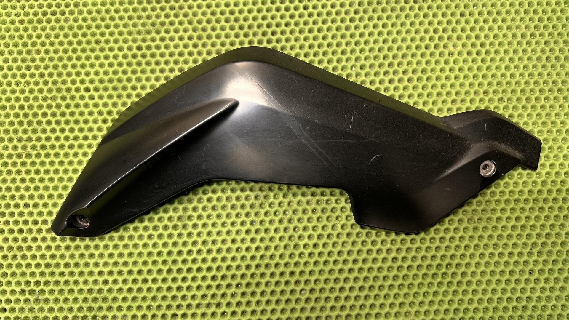 Щиток опоры подшипника колеса П 46617713508