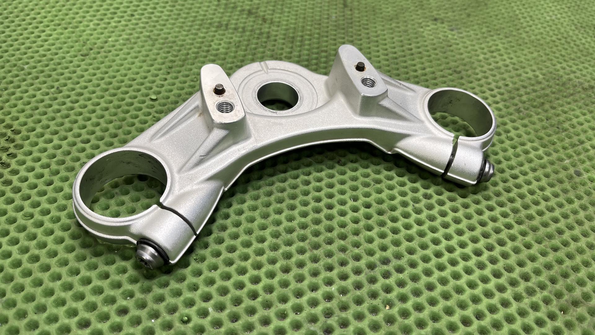 Перемычка вилки Вх 31428558709