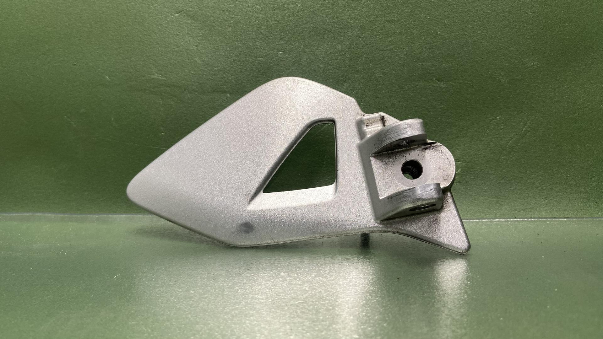 Планка упора для ног Л 46718560383