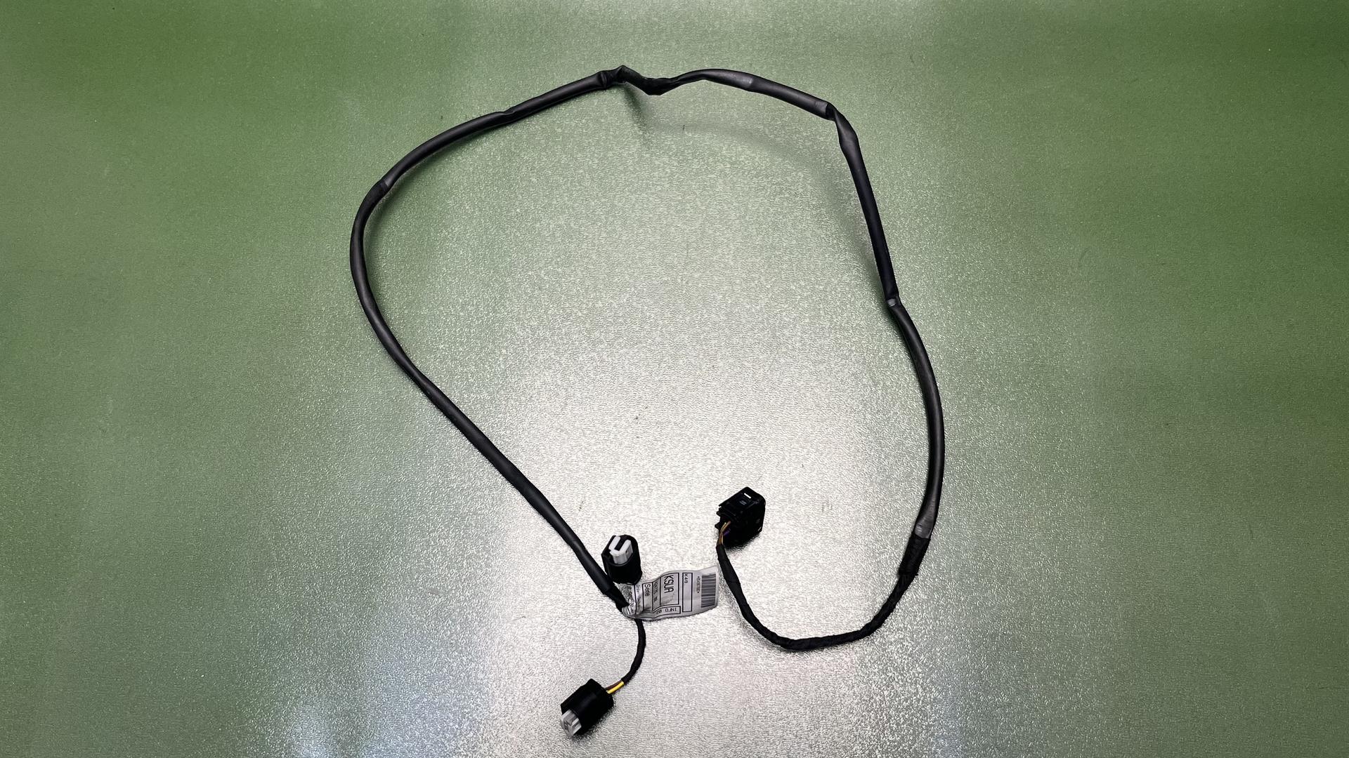 Провод Keyless Ride K1600 61128549678