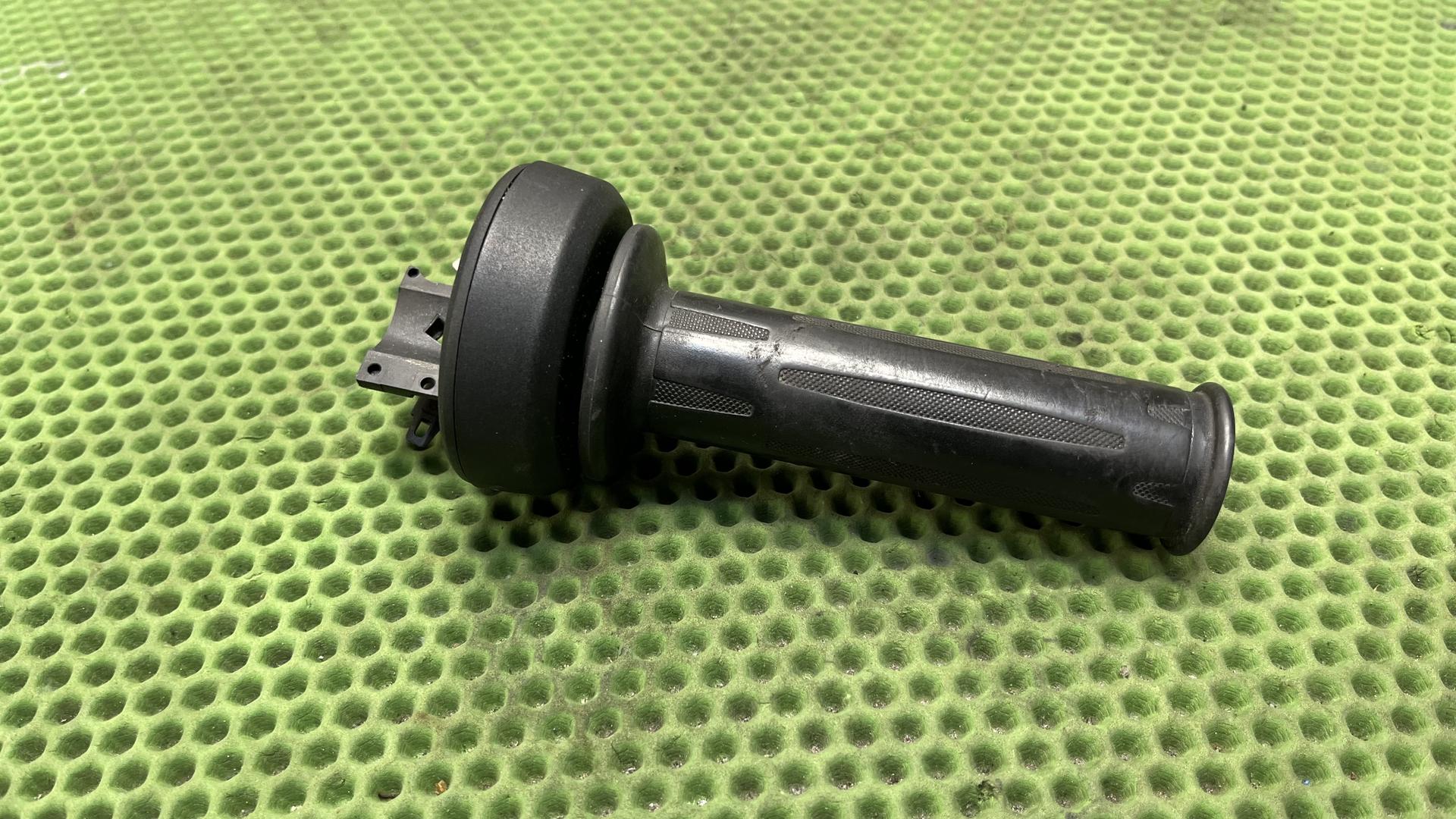 Электронная ручка газа 61318552118