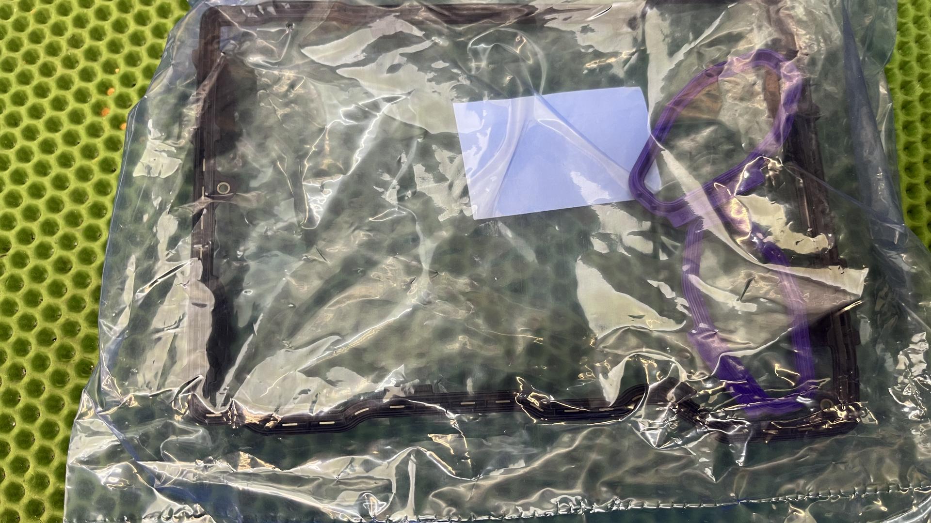 Комплект уплотнений крышки клапанов 11128404489