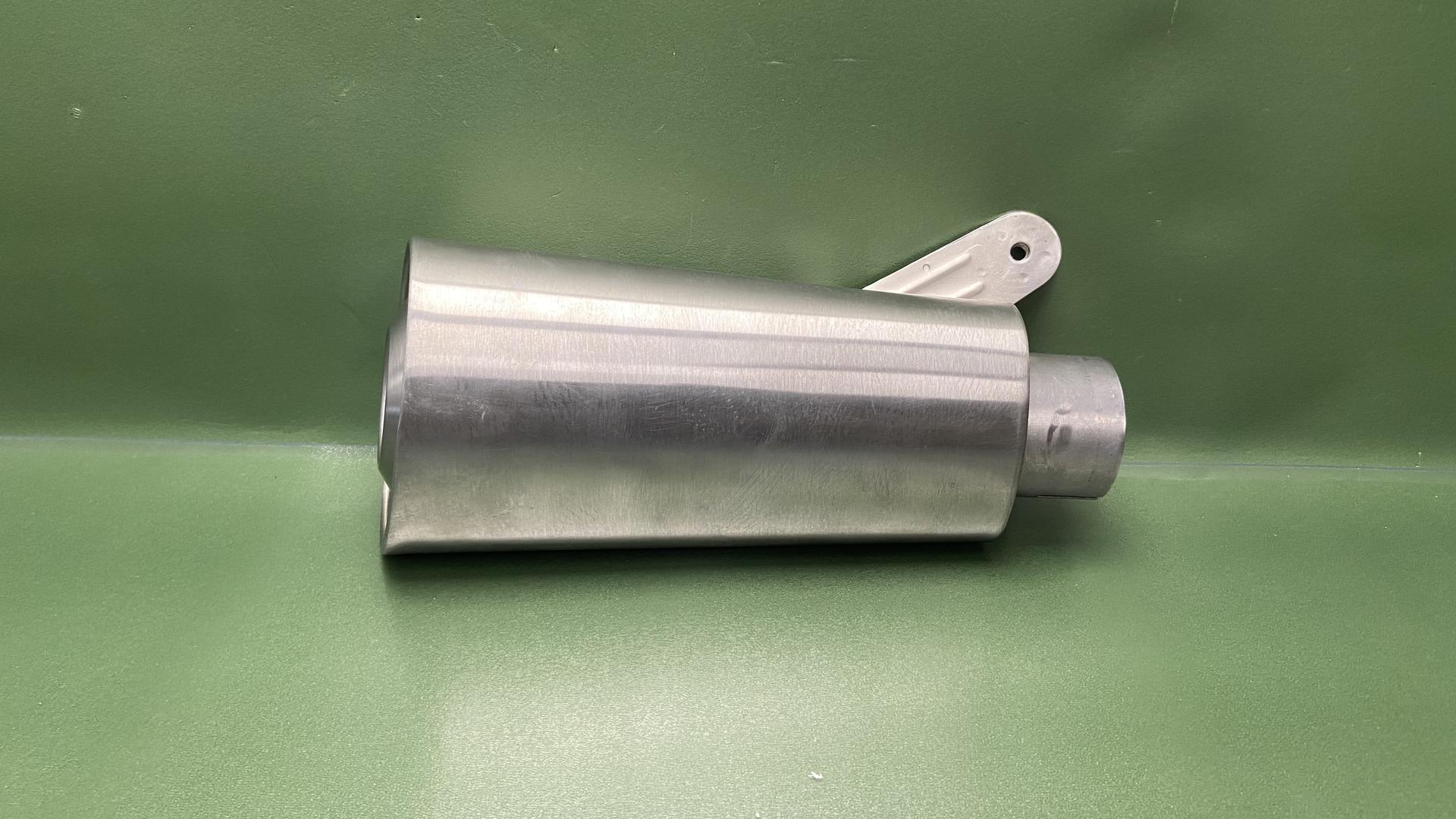 Глушитель RnineT K21-22 рест. (с 2020 г.) 18519443087