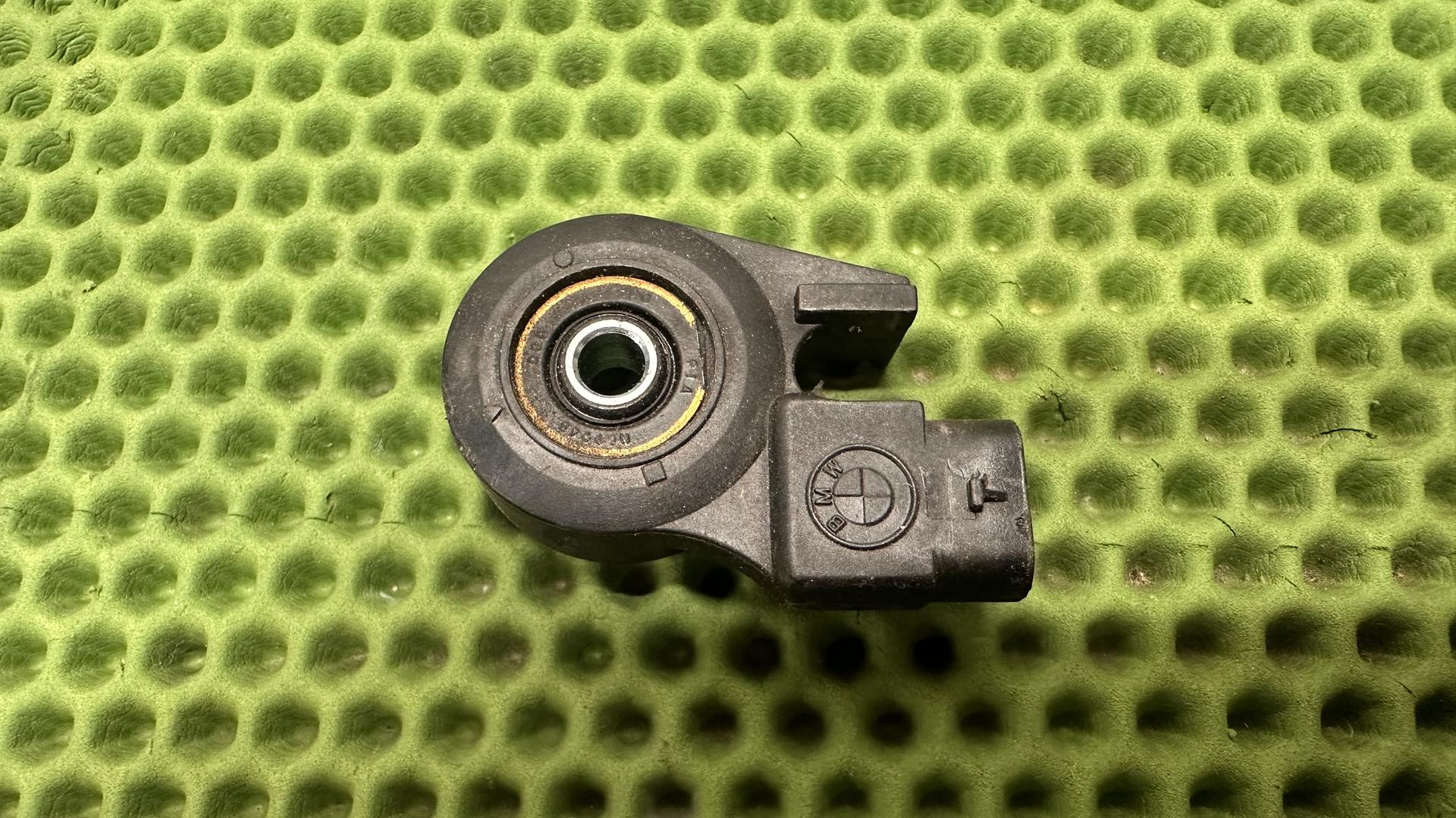 Переключатель боковая опора 61318388642