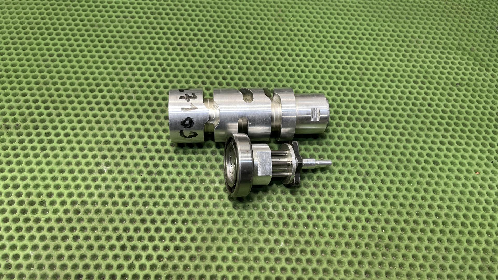 Копирный вал кпп K40-44 23007726377