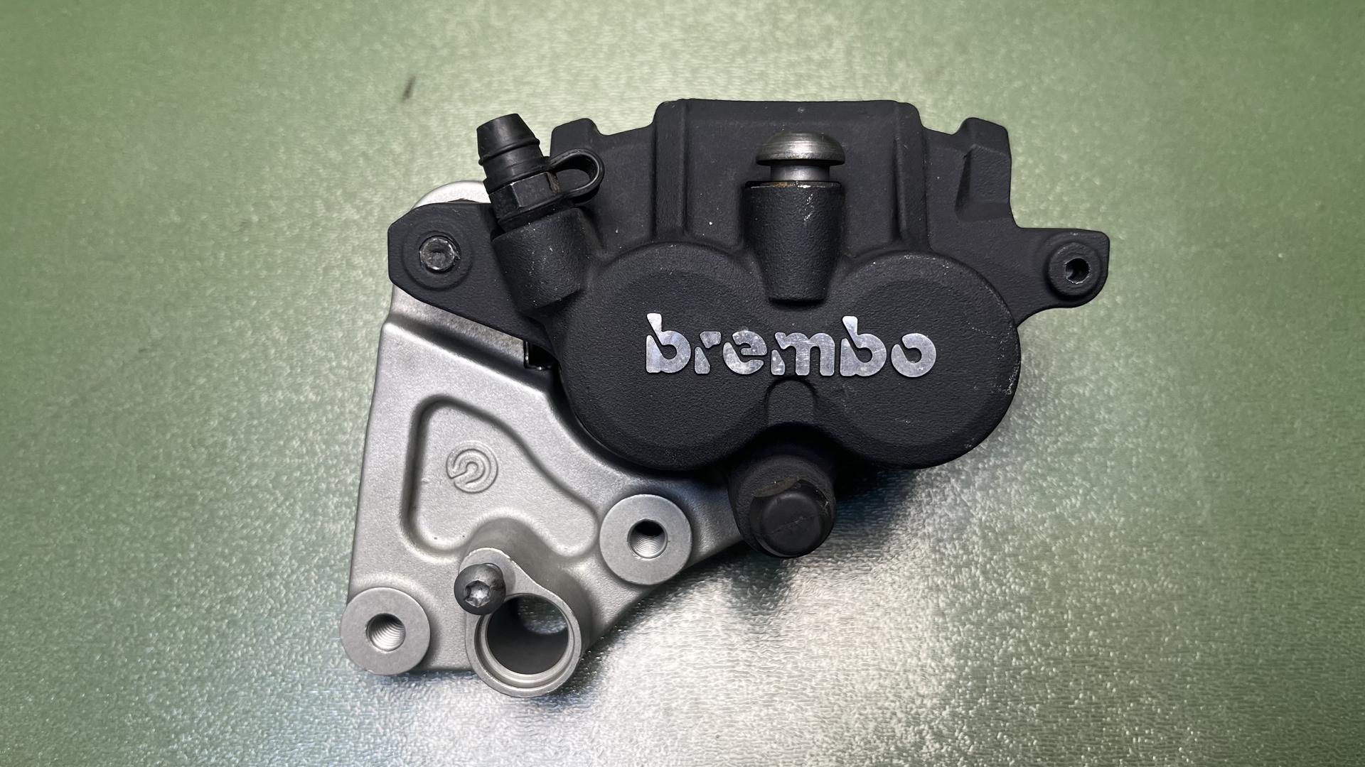 Суппорт тормозного механизма Зд 34218522987