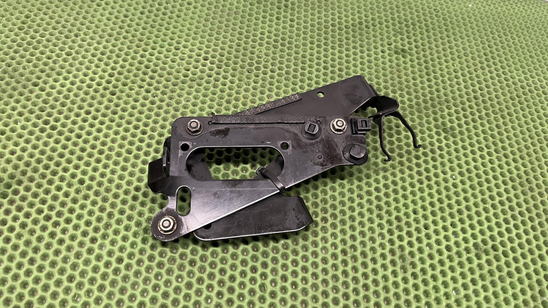 Комплект крепления ABS 2 r1200xx 