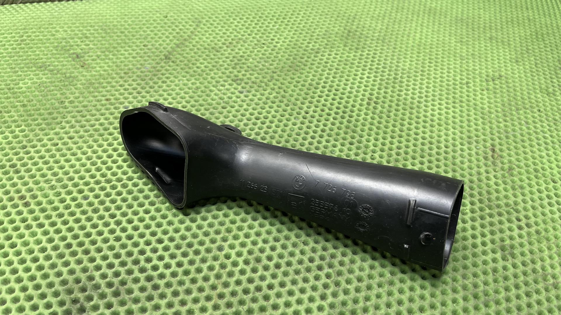 Всасывающий патрубок П 13717726798