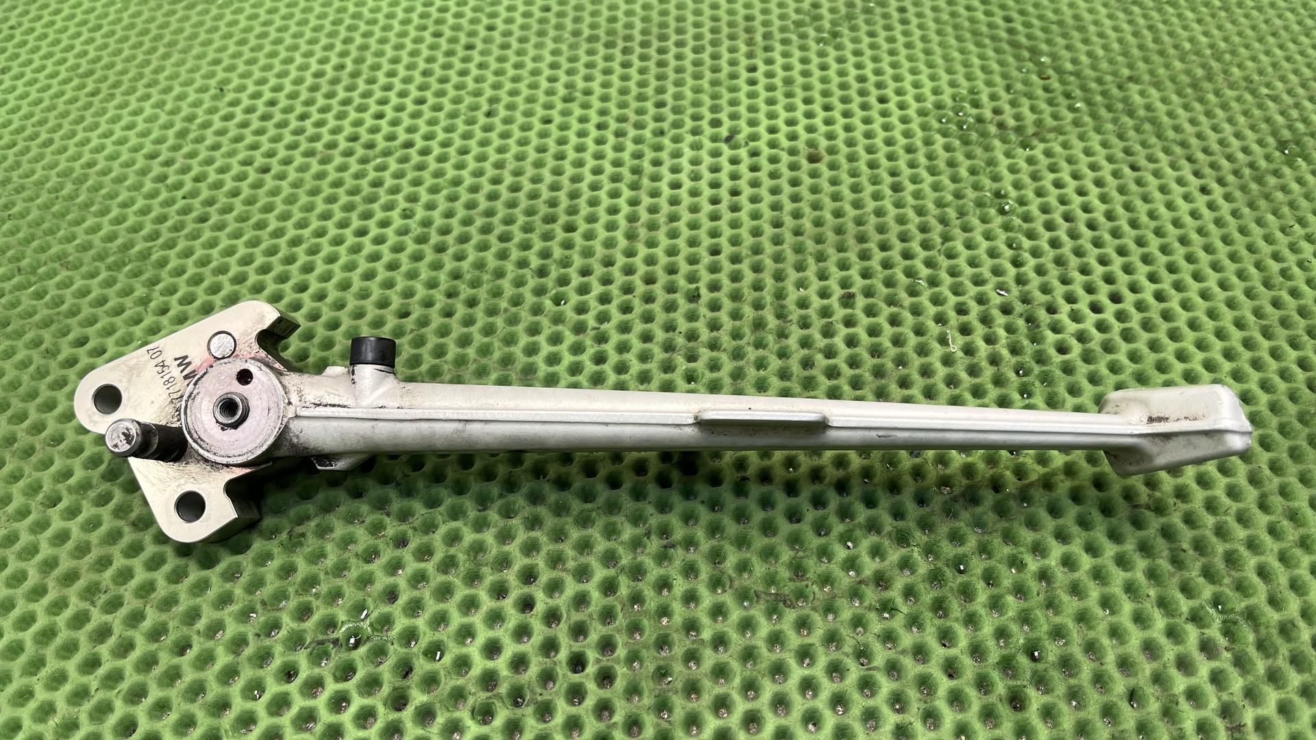 Боковая подножка S1000R K47 46538545902