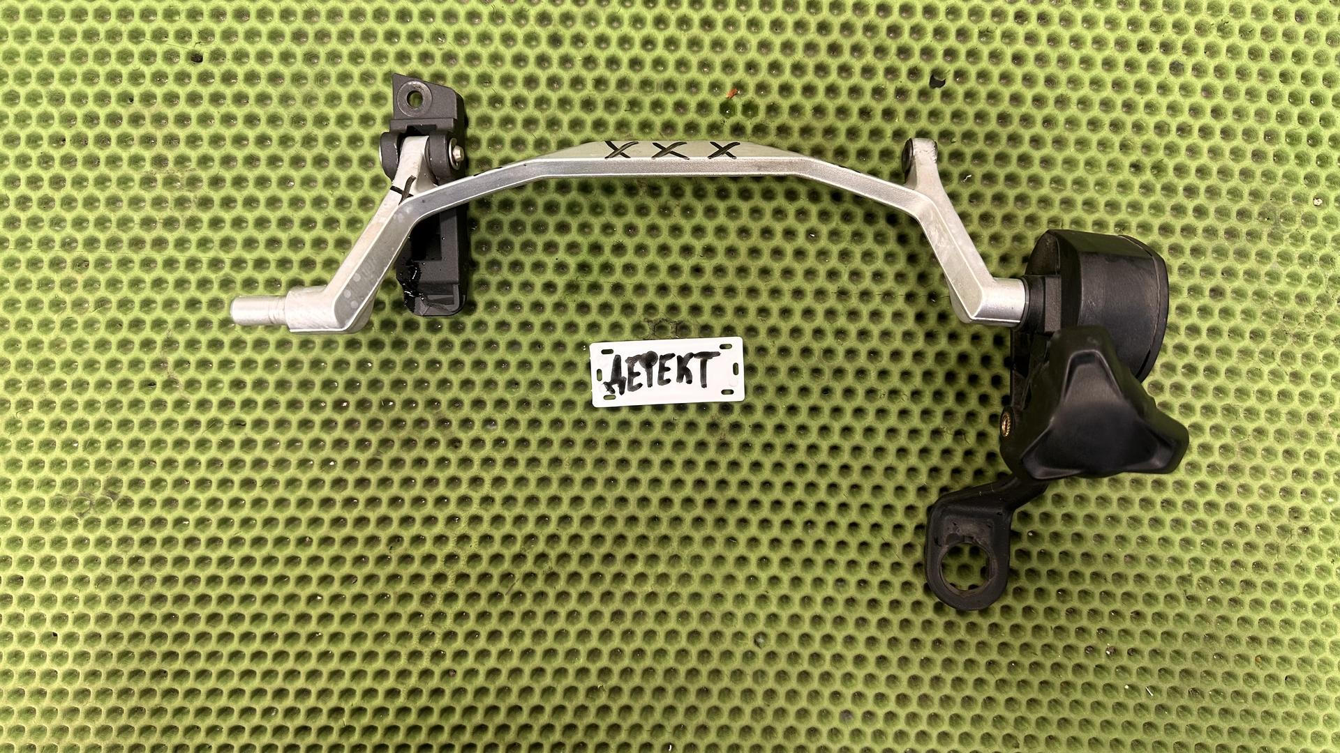 Колесико ручн.рег.с редуктором и валом 46638536083