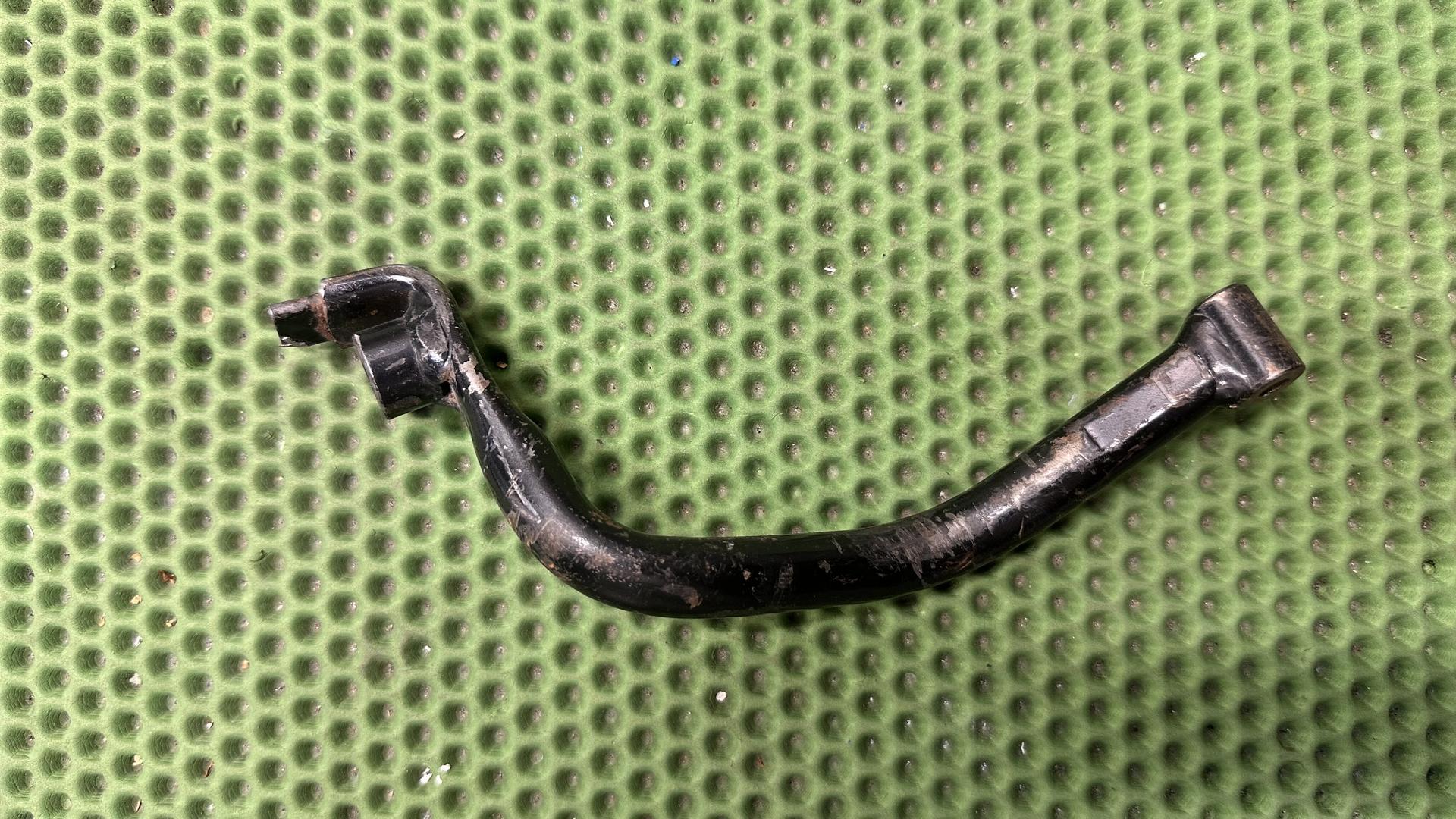 Кронштейн ПТФ правый K1600GT/GTL K48 63178522490