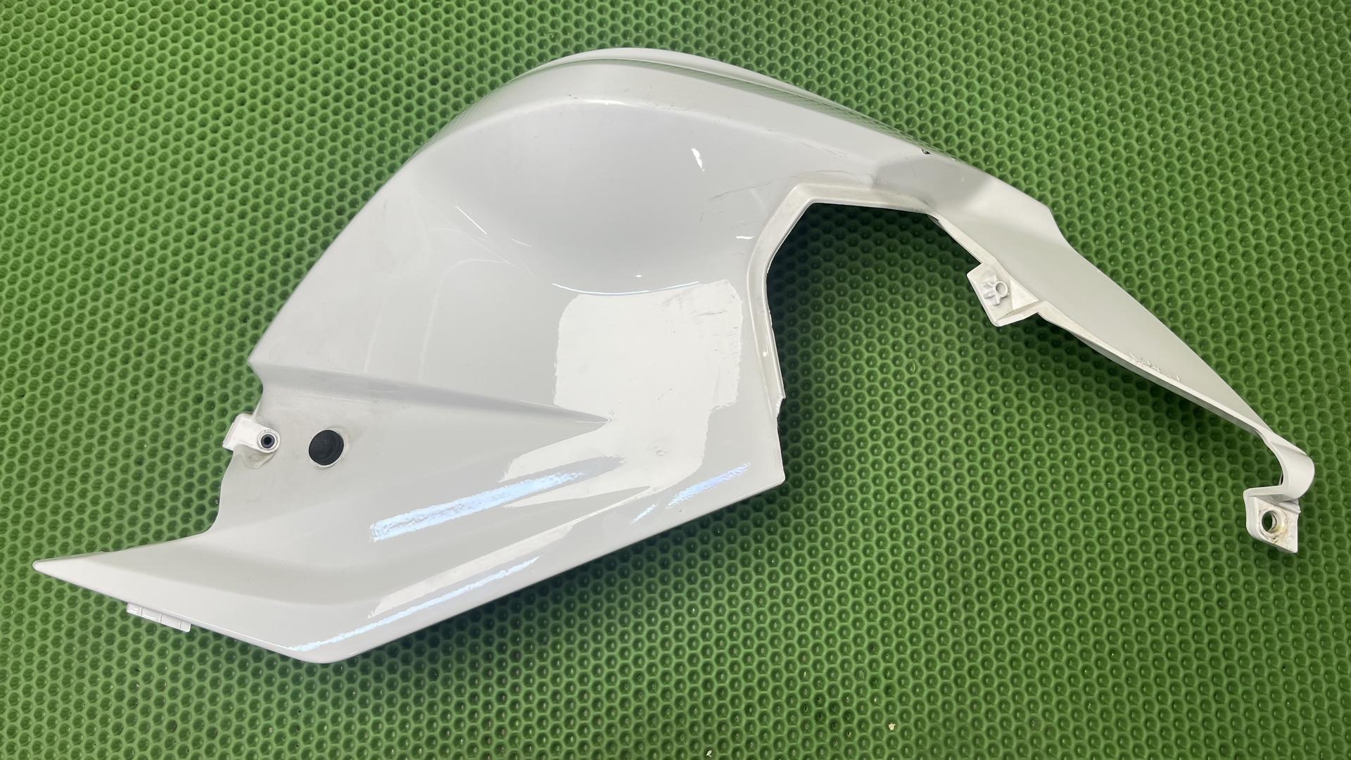 Облицовка П Пд F 800 R 46637703150