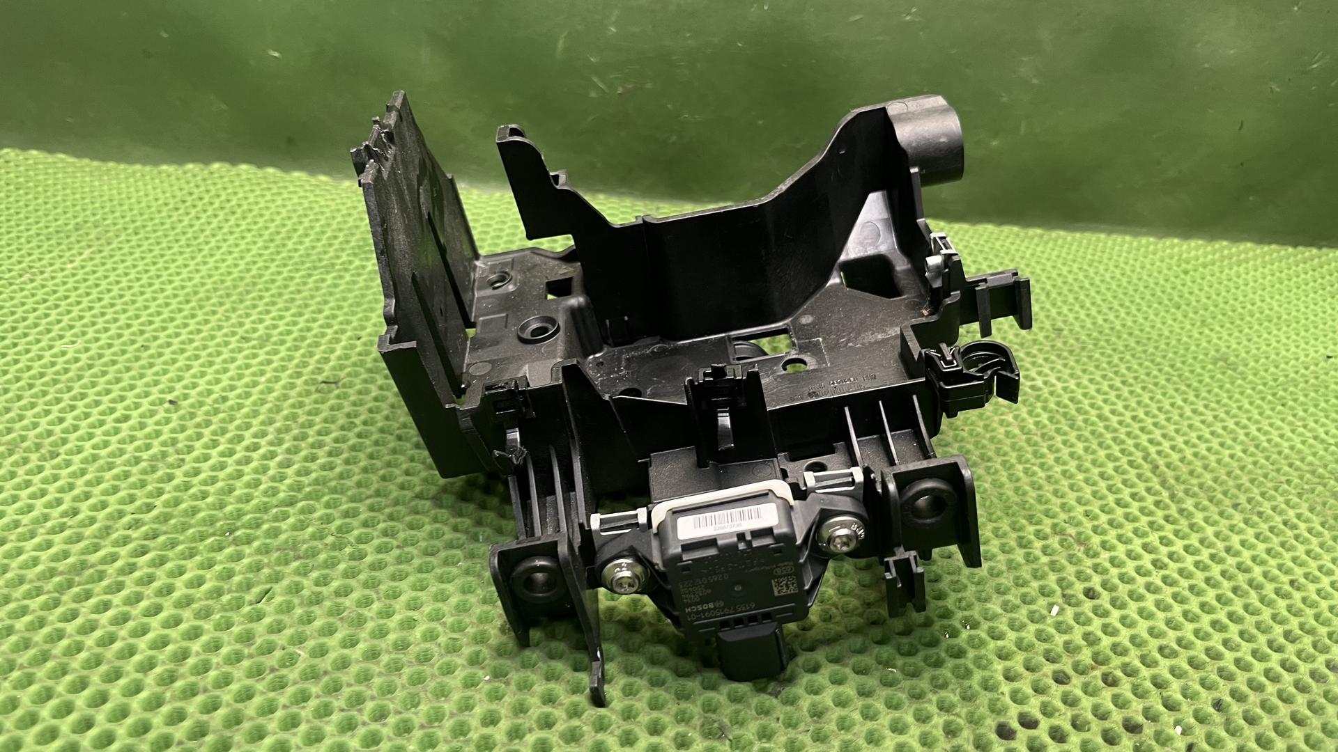 Кронштейн ЭБУ R1300xx KA1-5 61355b702f8