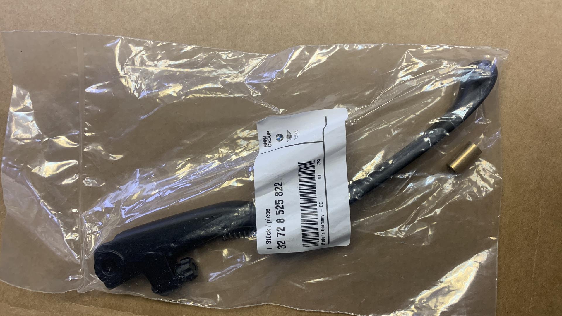 Рычаг стояночного тормоза 32728525822