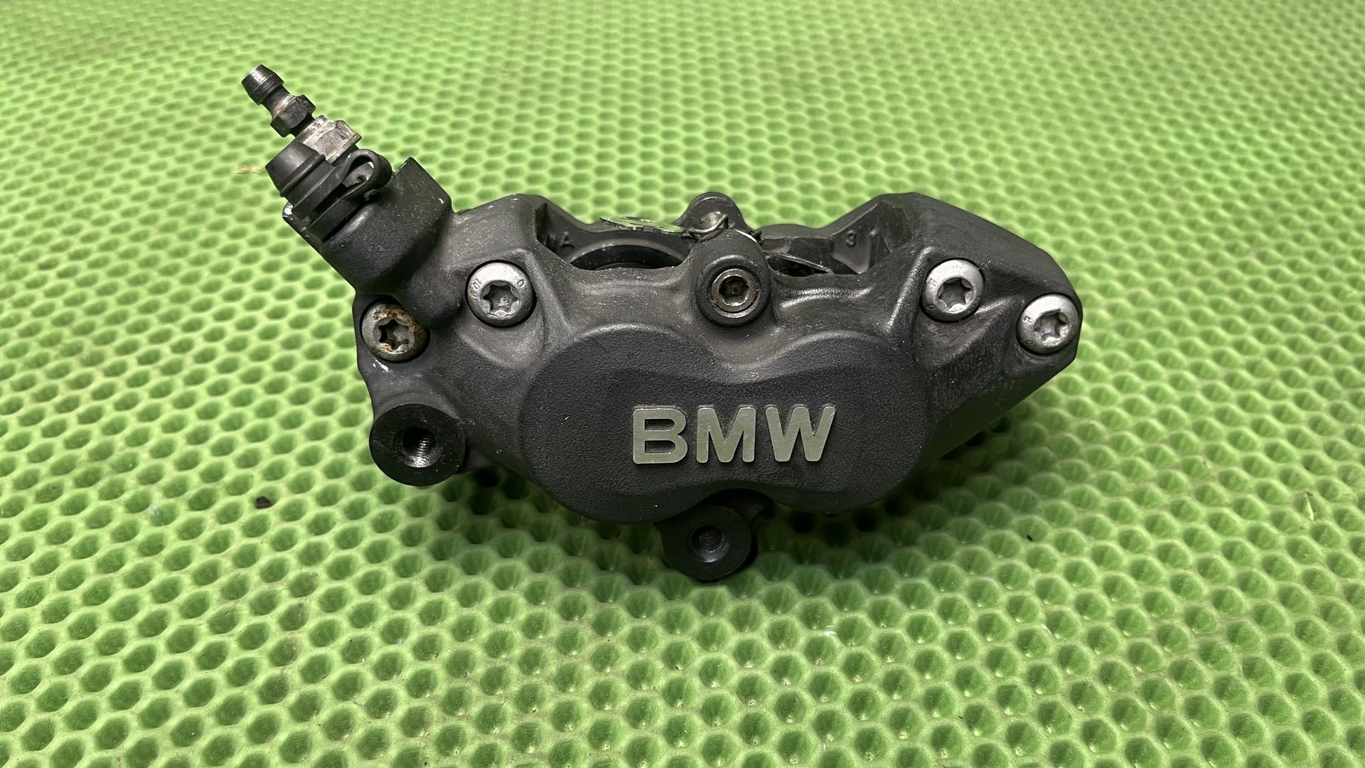 Тормозной суппорт без накладки Л 34117711439