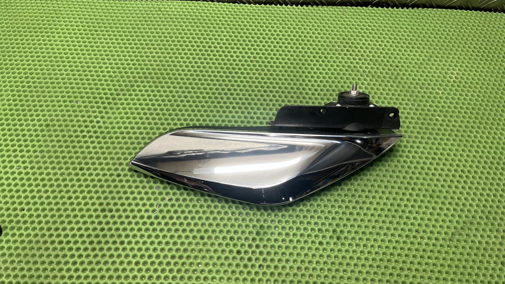 Спойлер хромированный П 46638557488